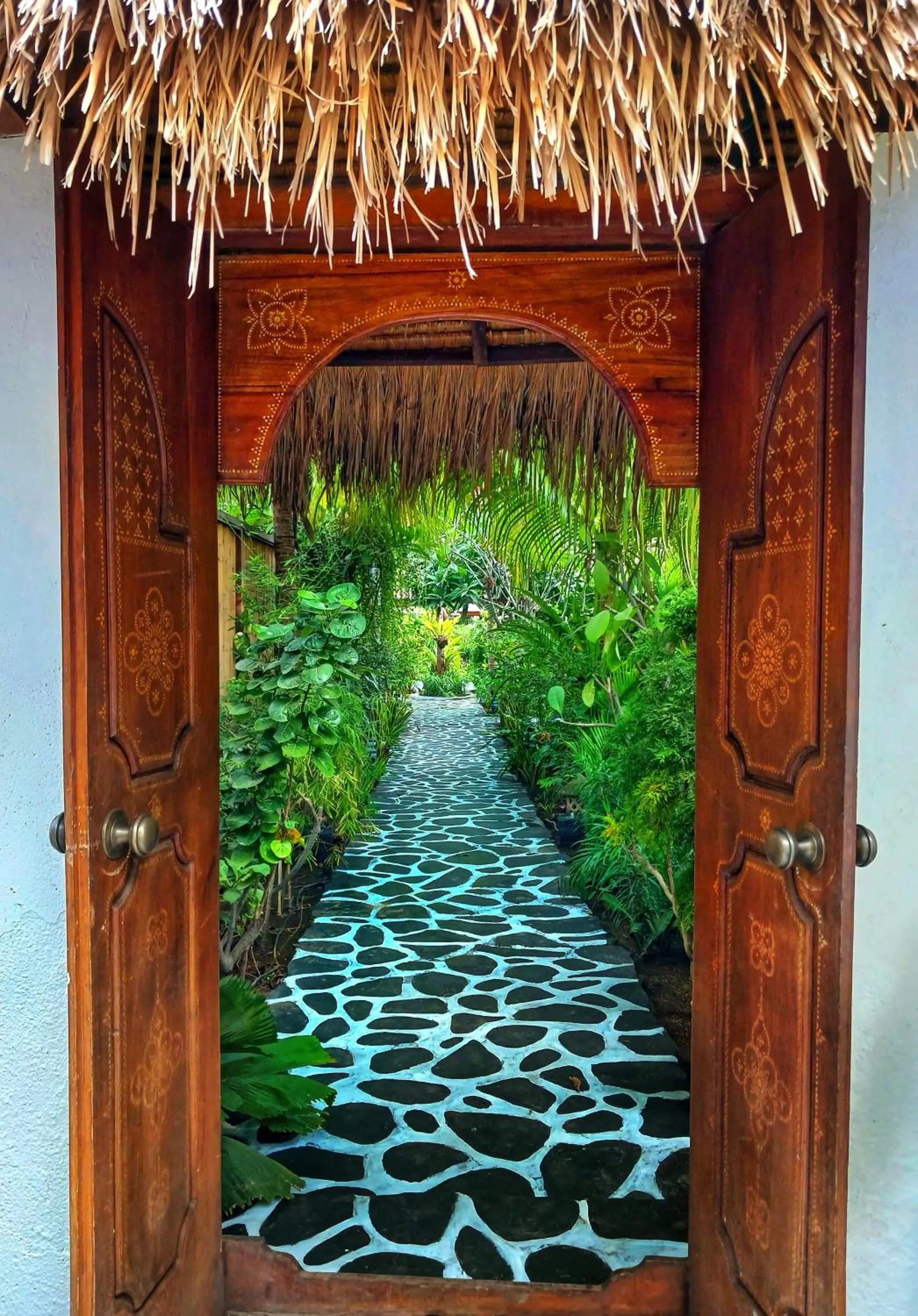 Scallywags Beach Club