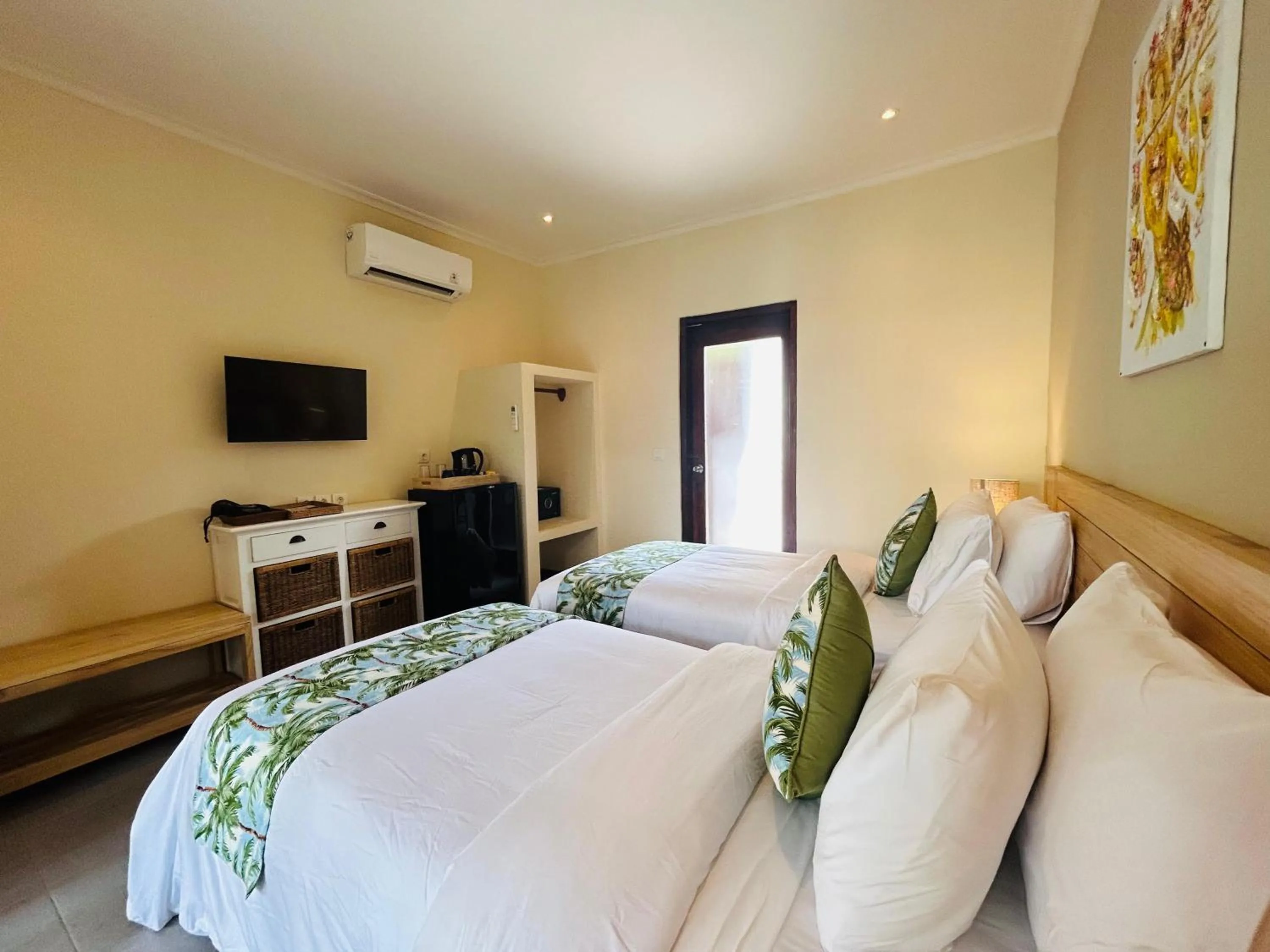 Bed in Scallywags Beach Club