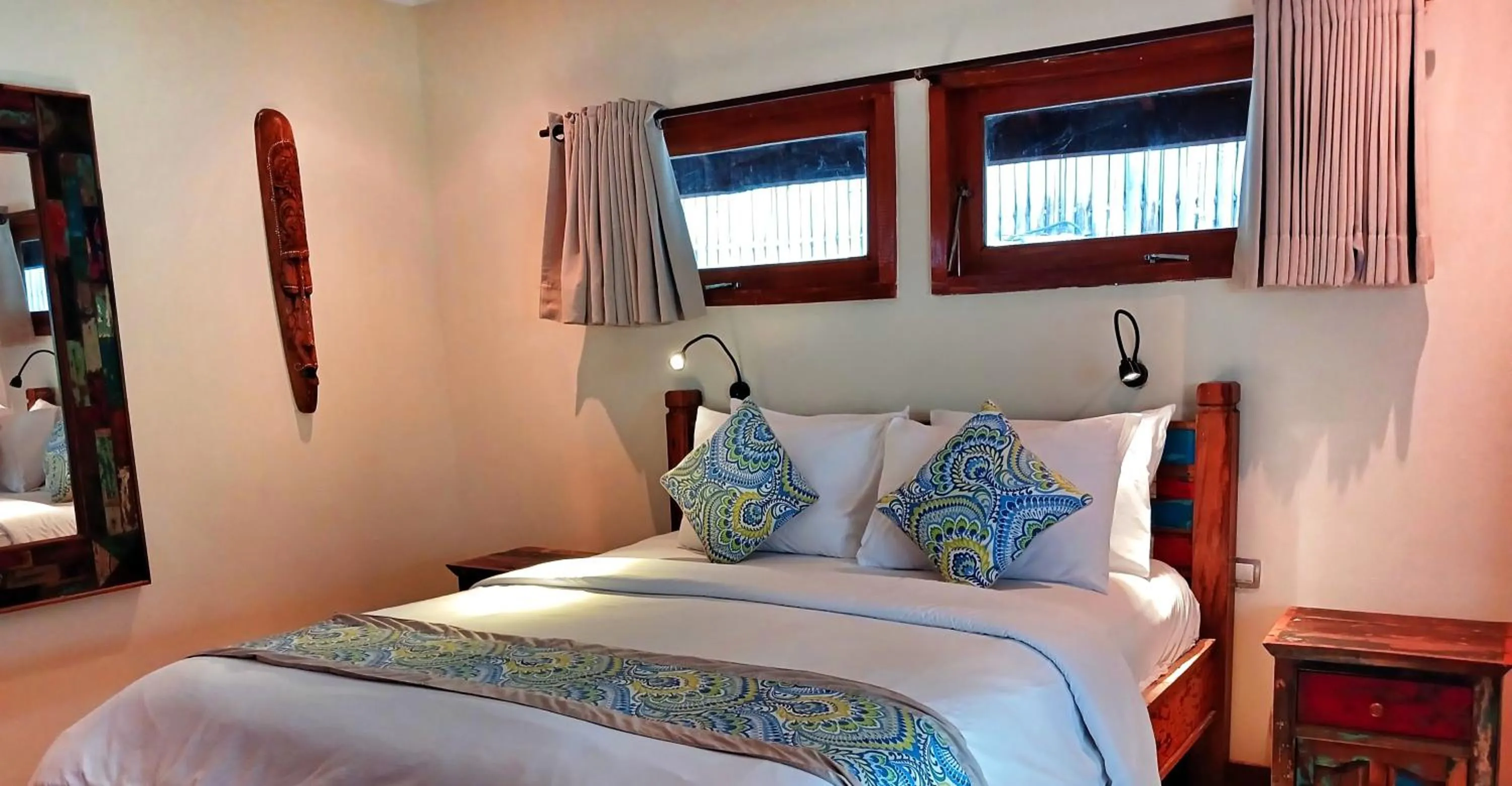 Bed in Scallywags Beach Club