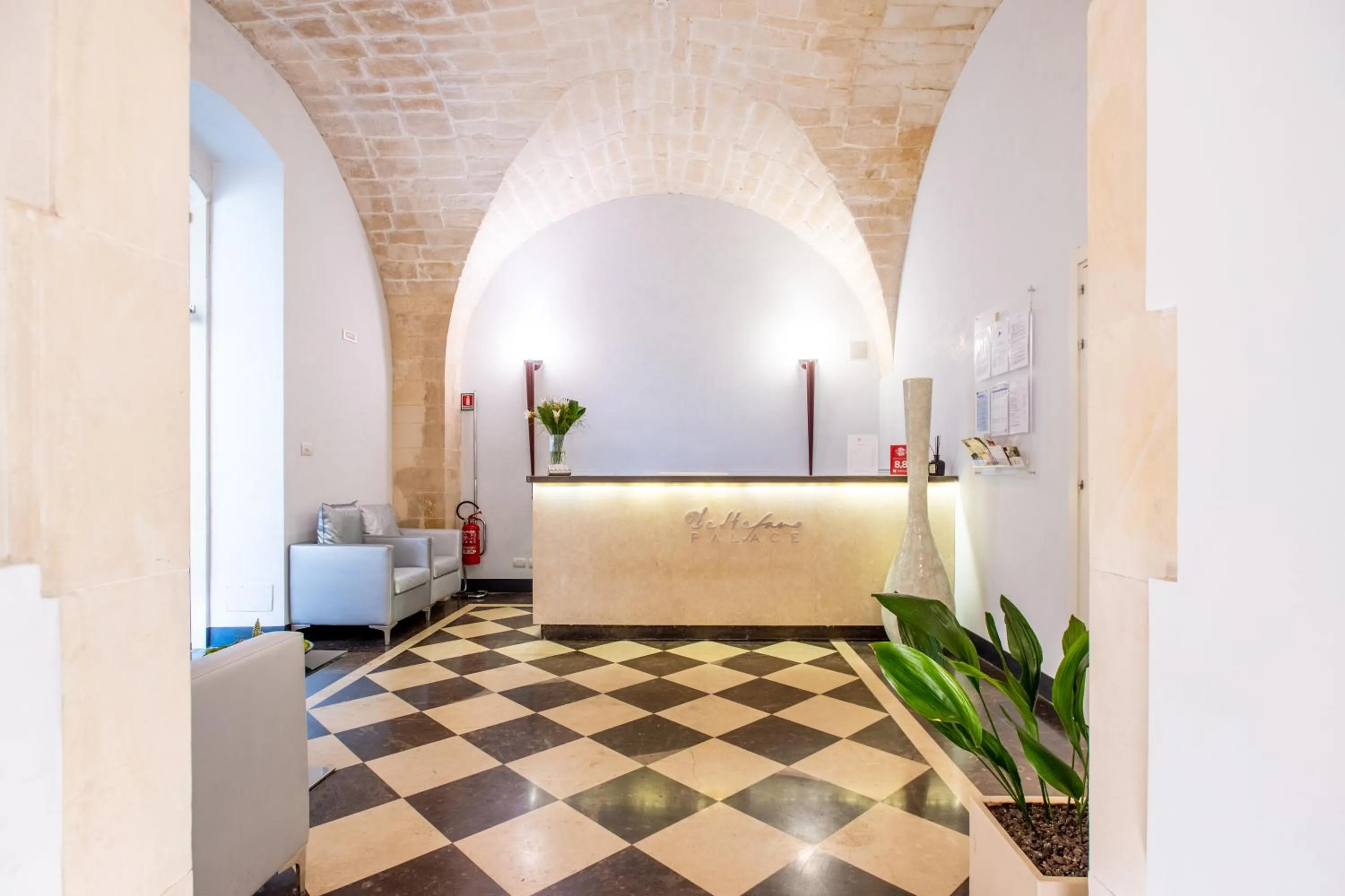 Lobby or reception, Bed in De Stefano Palace Luxury Hotel