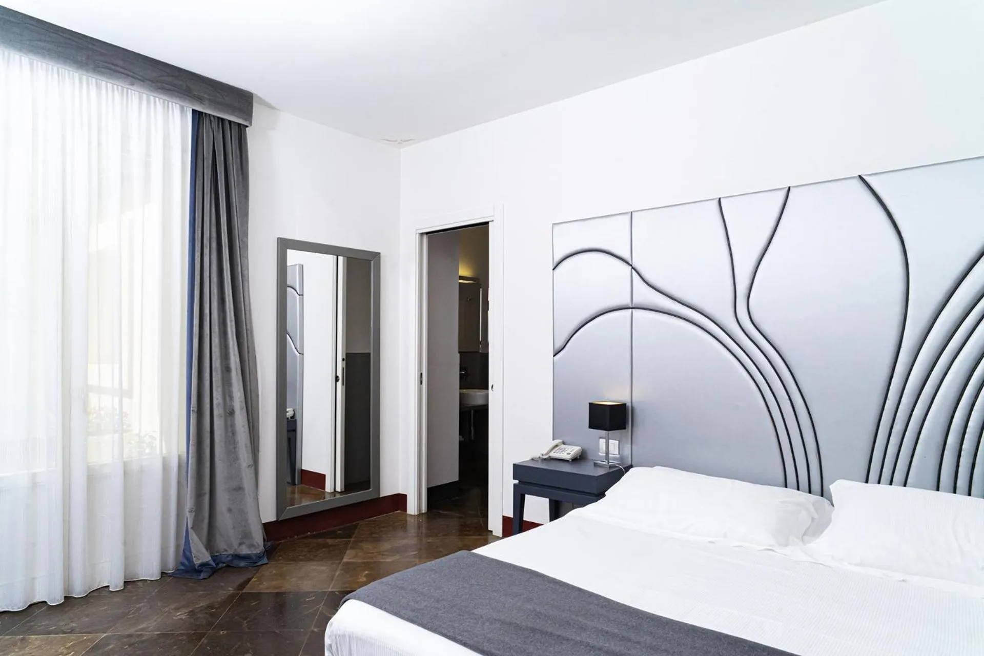 View (from property/room), Bed in De Stefano Palace Luxury Hotel