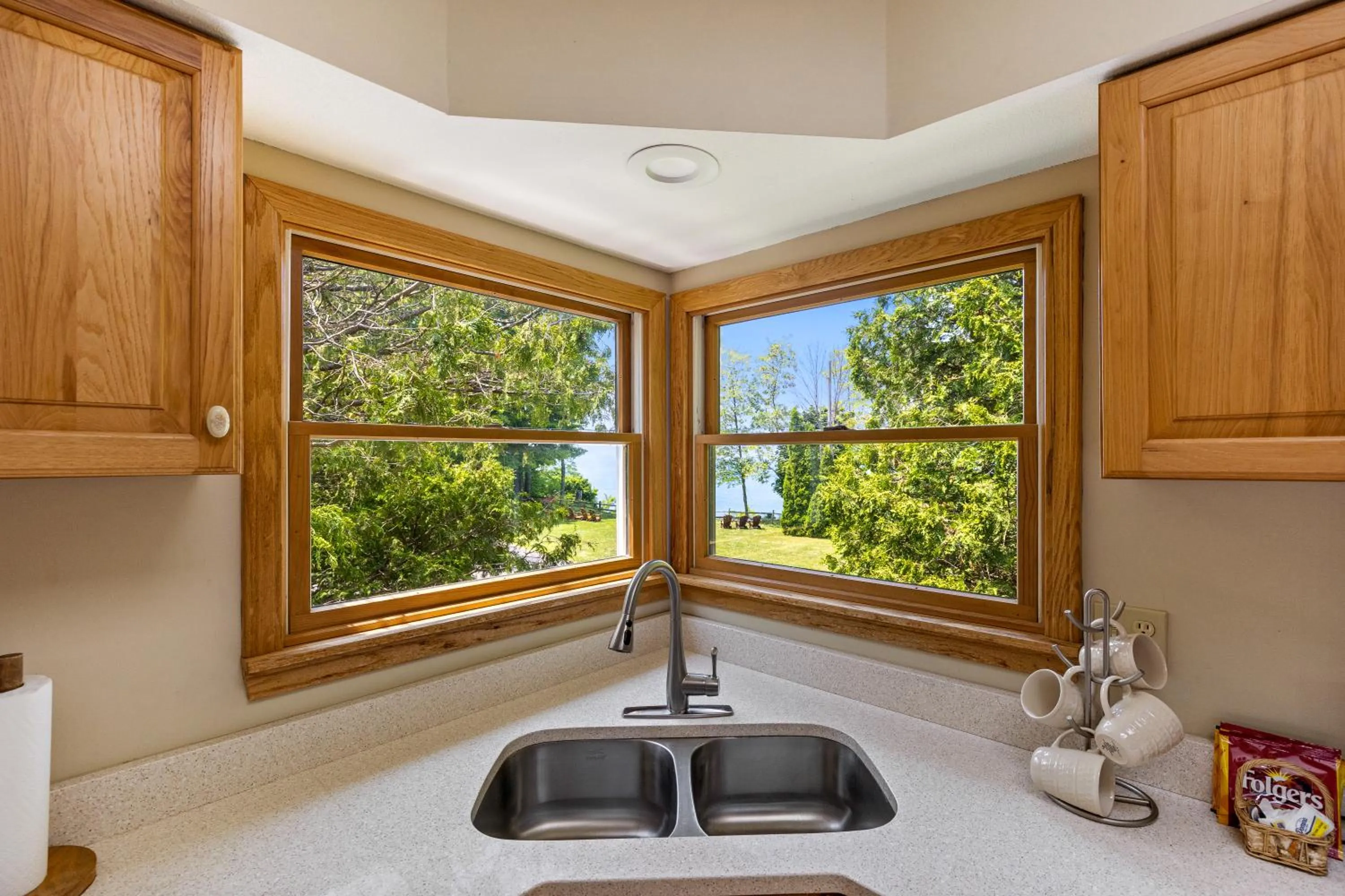 Lakeview on the Lake