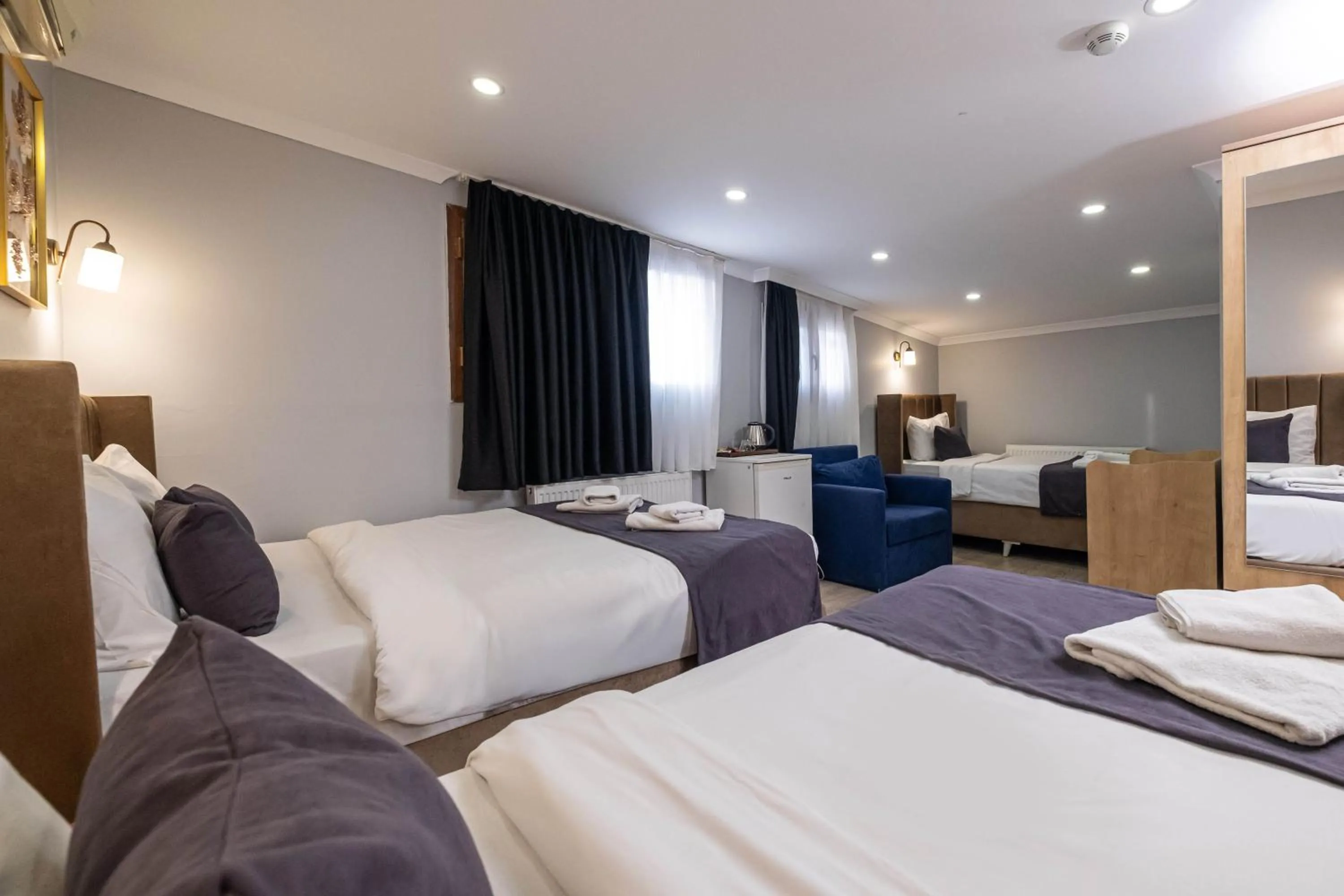 Bed in Family Istanbul Hotel