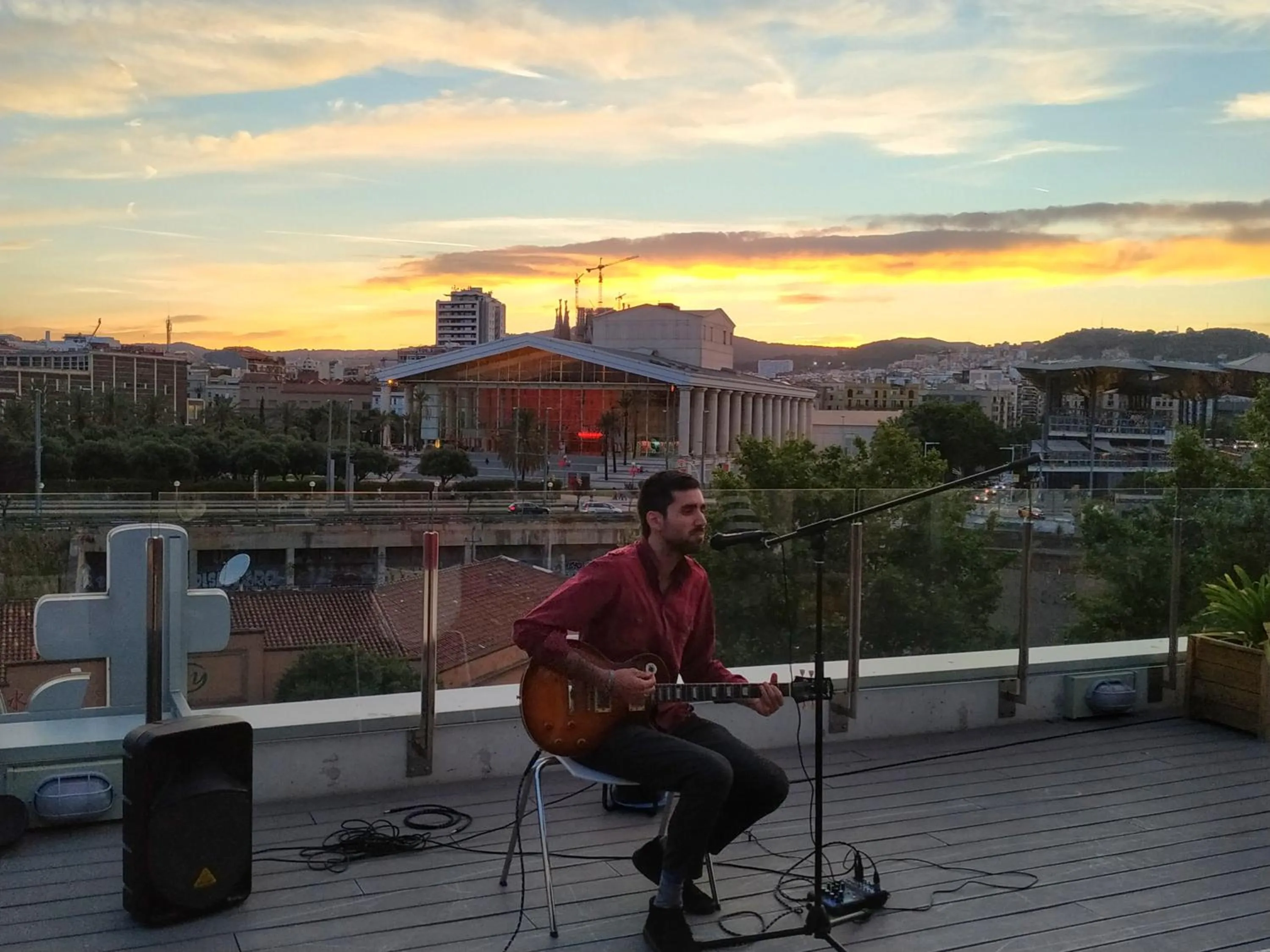 Balcony/Terrace in Twentytu Hostel Barcelona