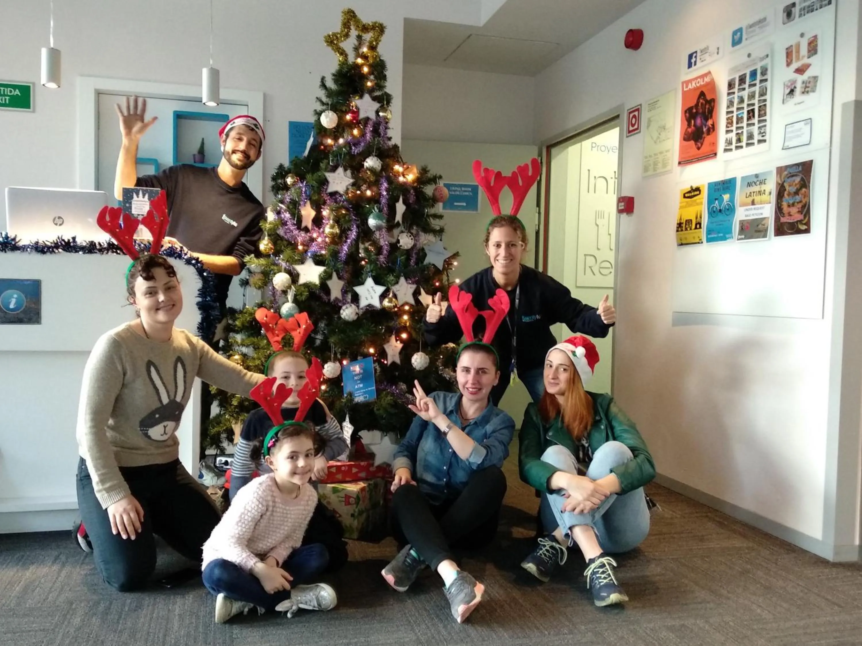Lobby or reception in Twentytu Hostel Barcelona