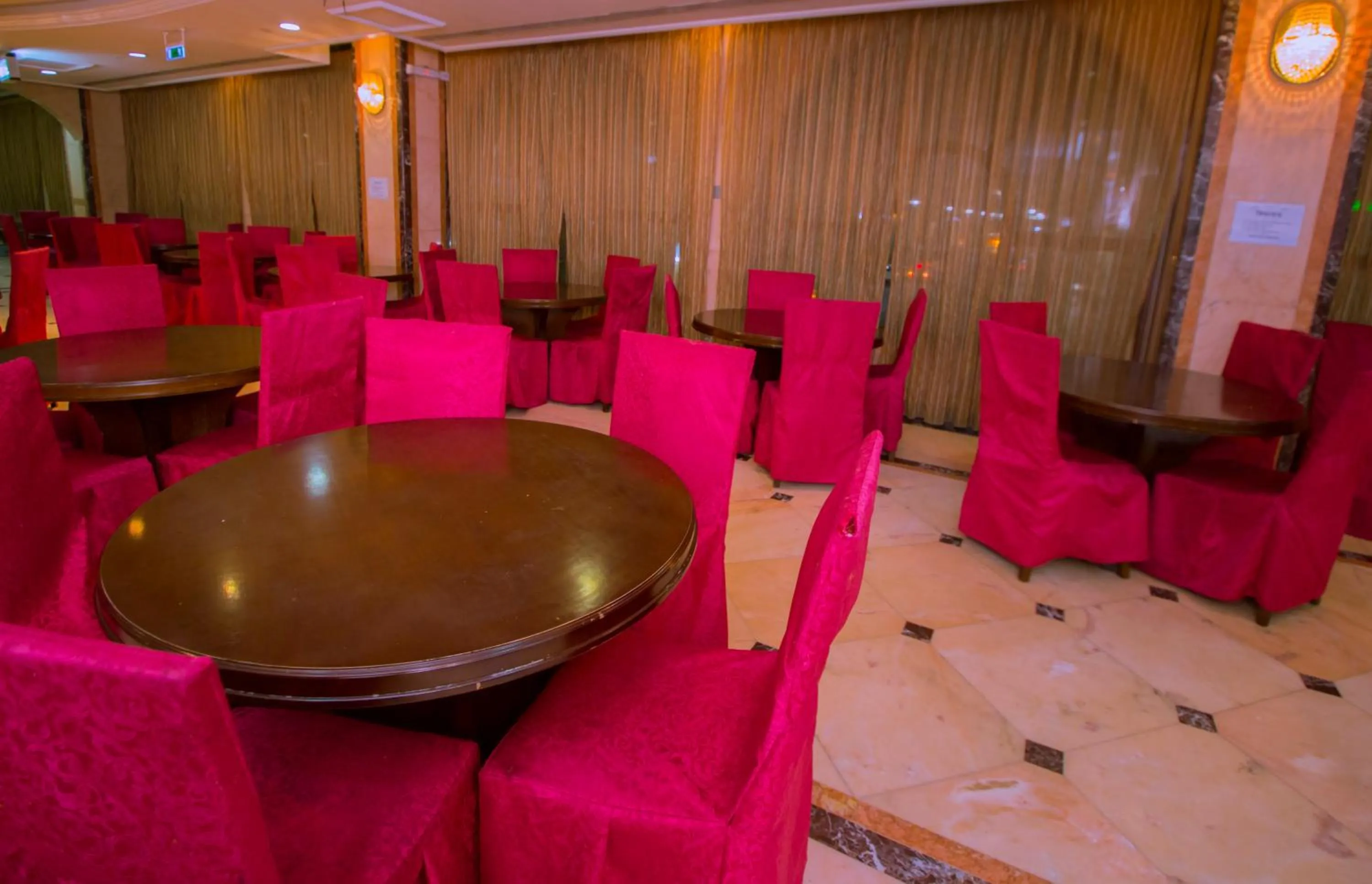 Rawabi Al Zahraa Hotel