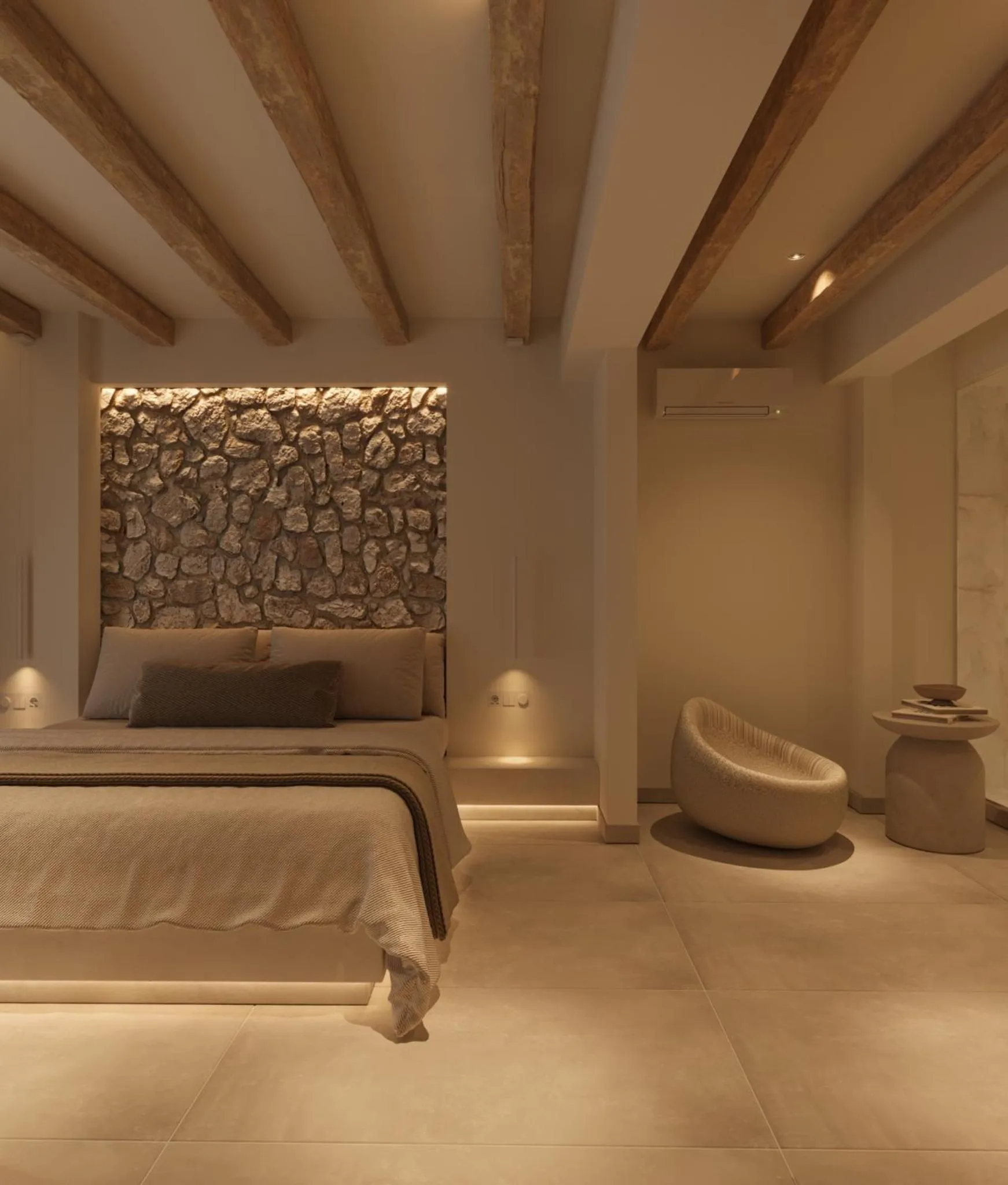 Bed in Tinas Plus Hotel