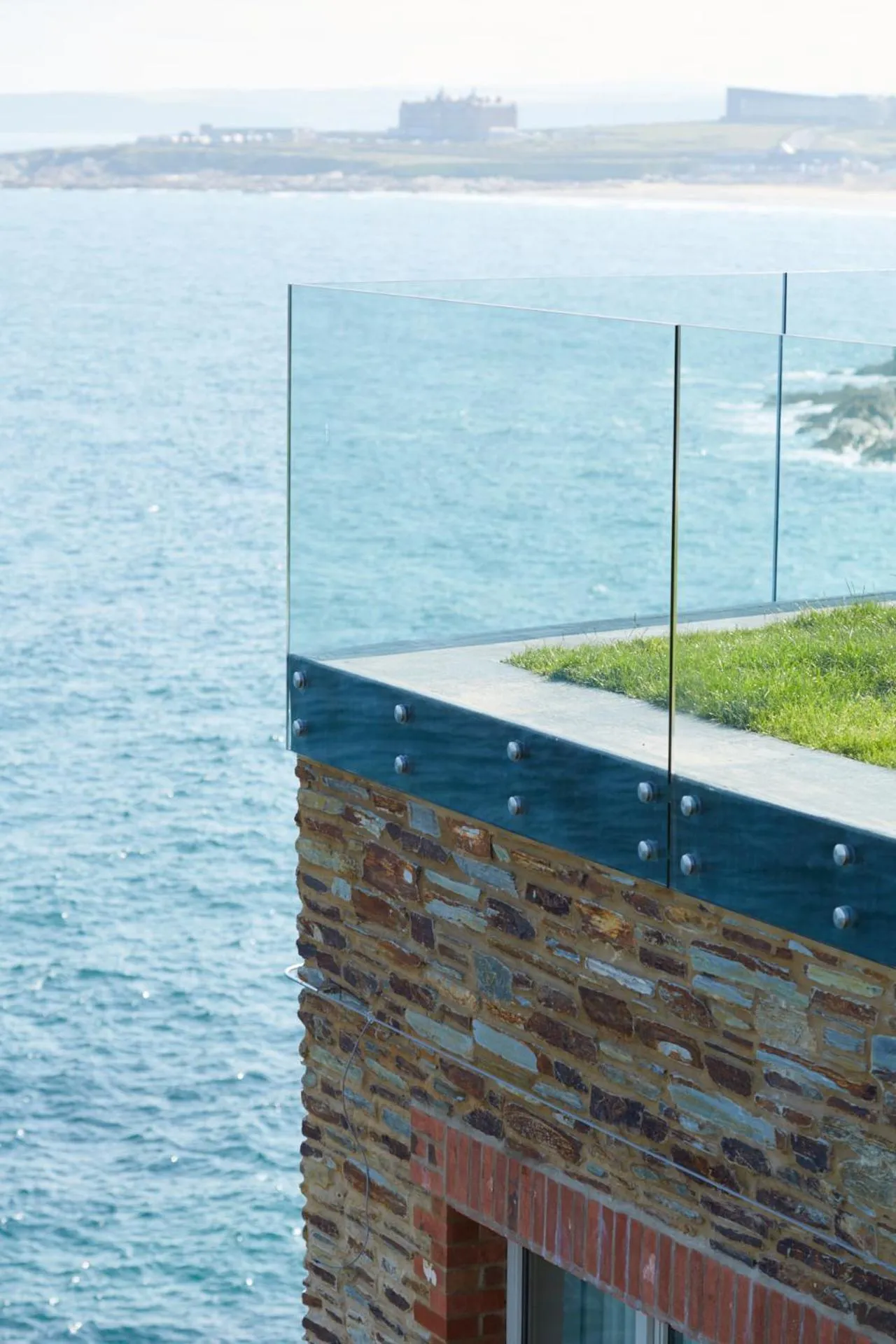 Sea view in The Lewinnick Lodge