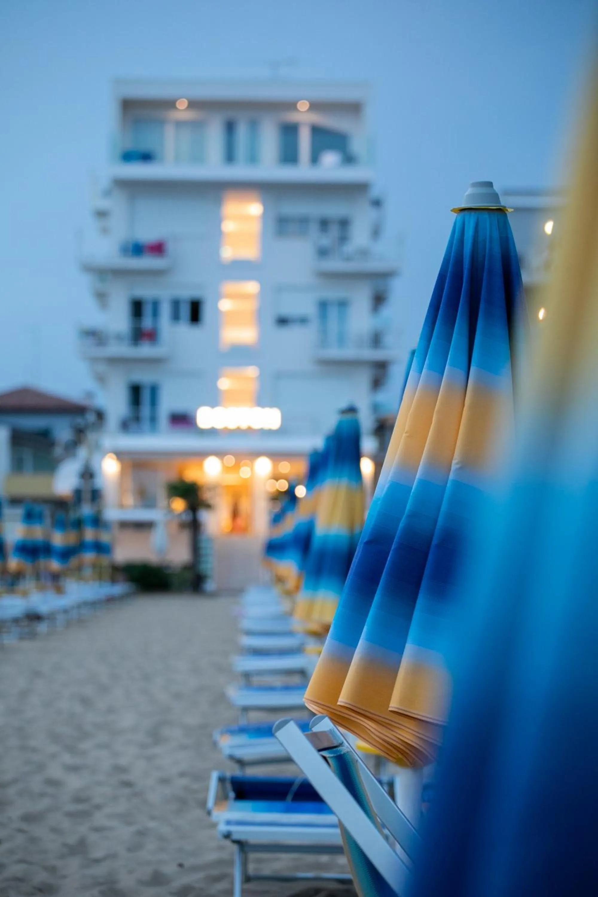 Beach in Hotel Boston 3 Stelle Superior Frontemare