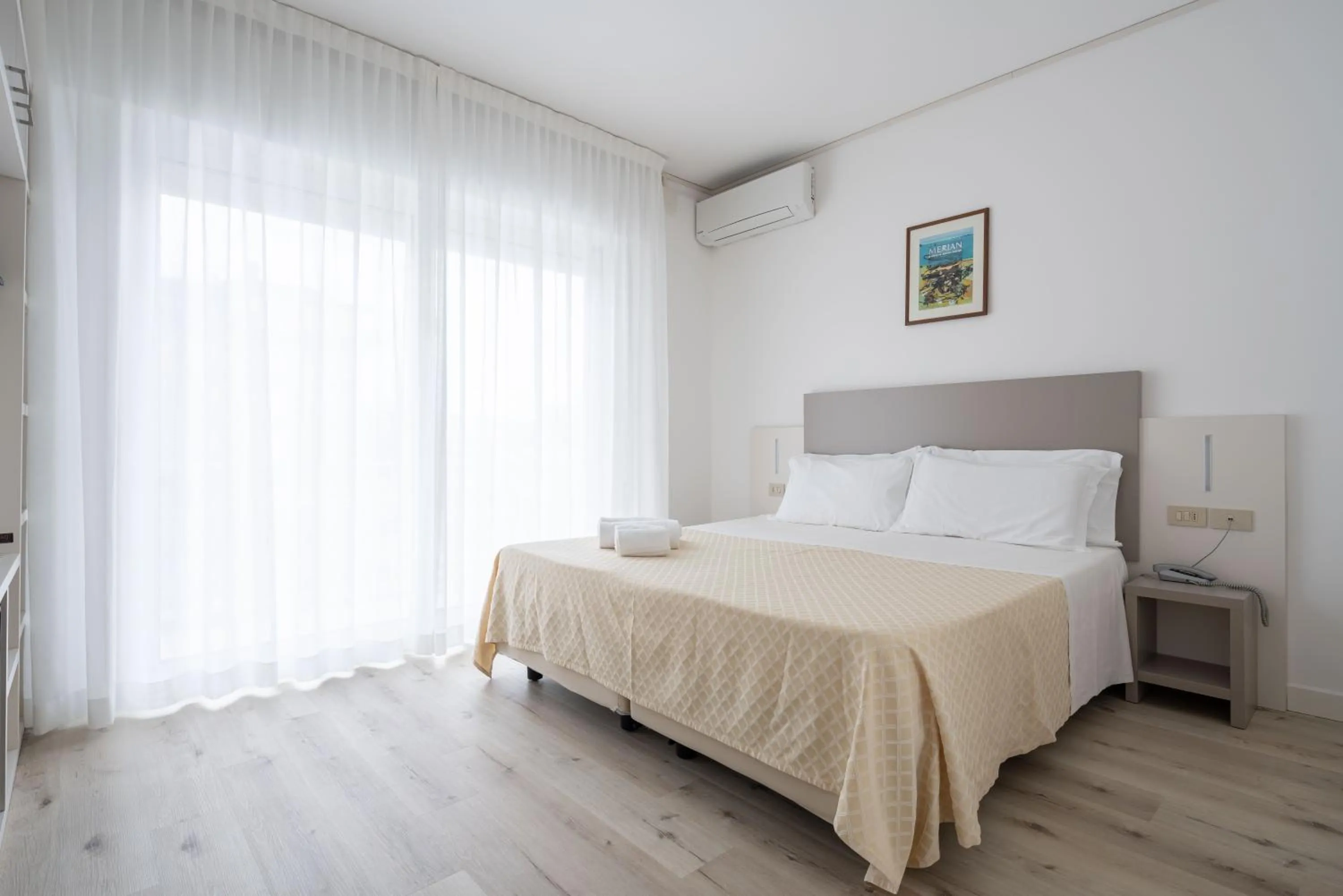 Bedroom, Bed in Hotel Boston 3 Stelle Superior Frontemare