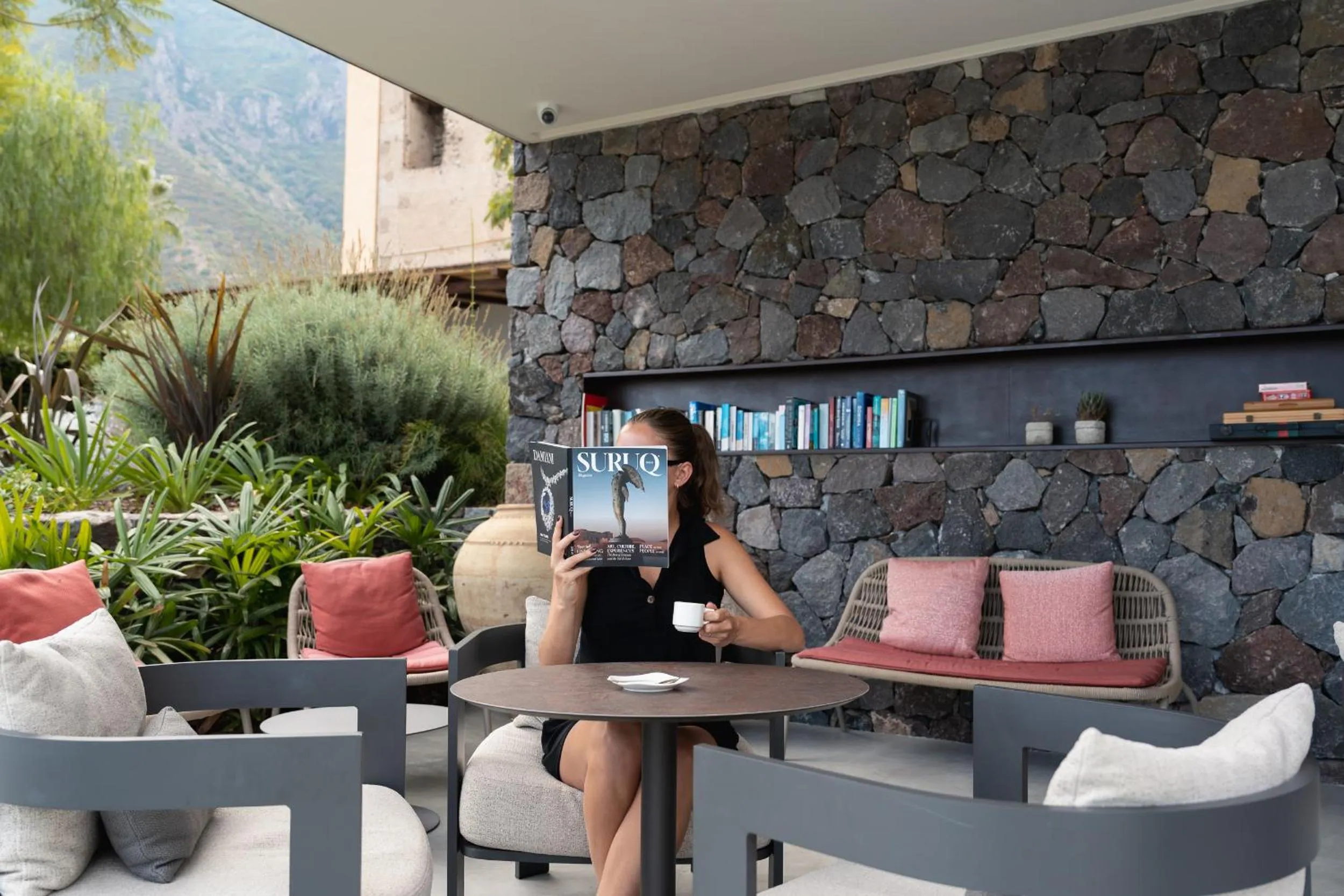 People in Hotel Ravesi