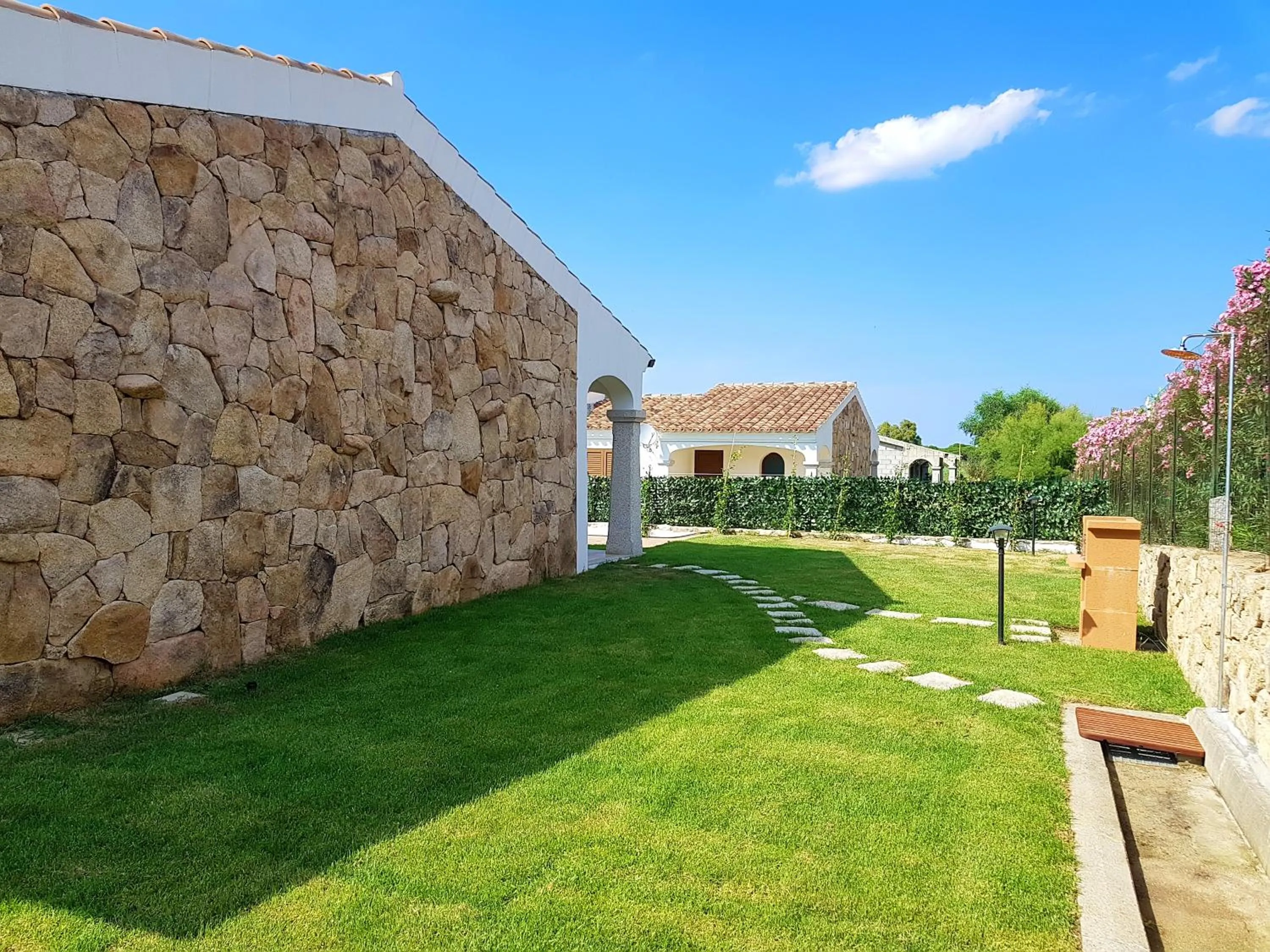 Garden in villette acquamarina Budoni