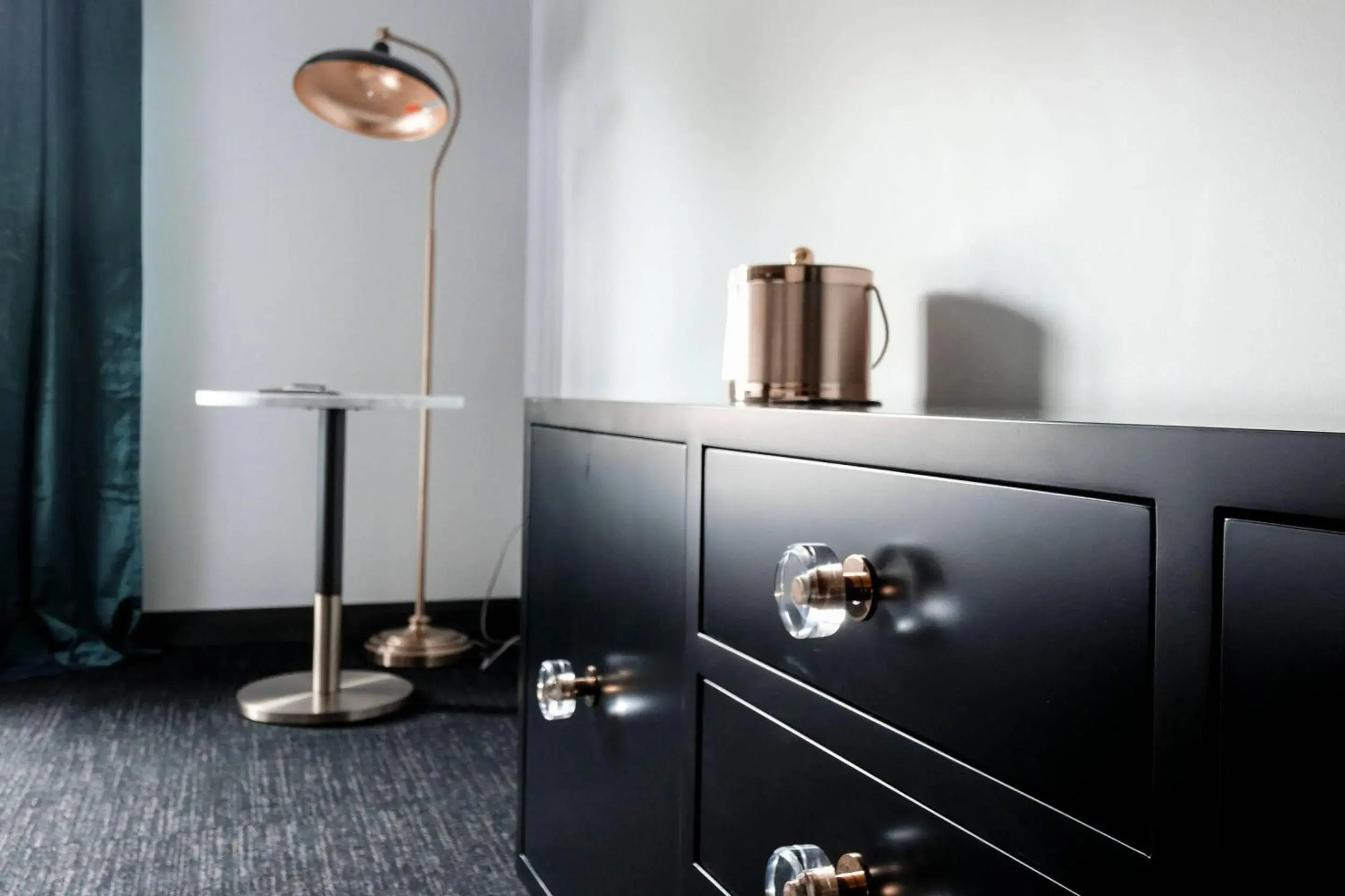 Bedroom in The Inn Hotel Lake Okoboji, an Ascend Collection Hotel Bedroom in The Inn Hotel Lake Okoboji, an Ascend Collection Hotel