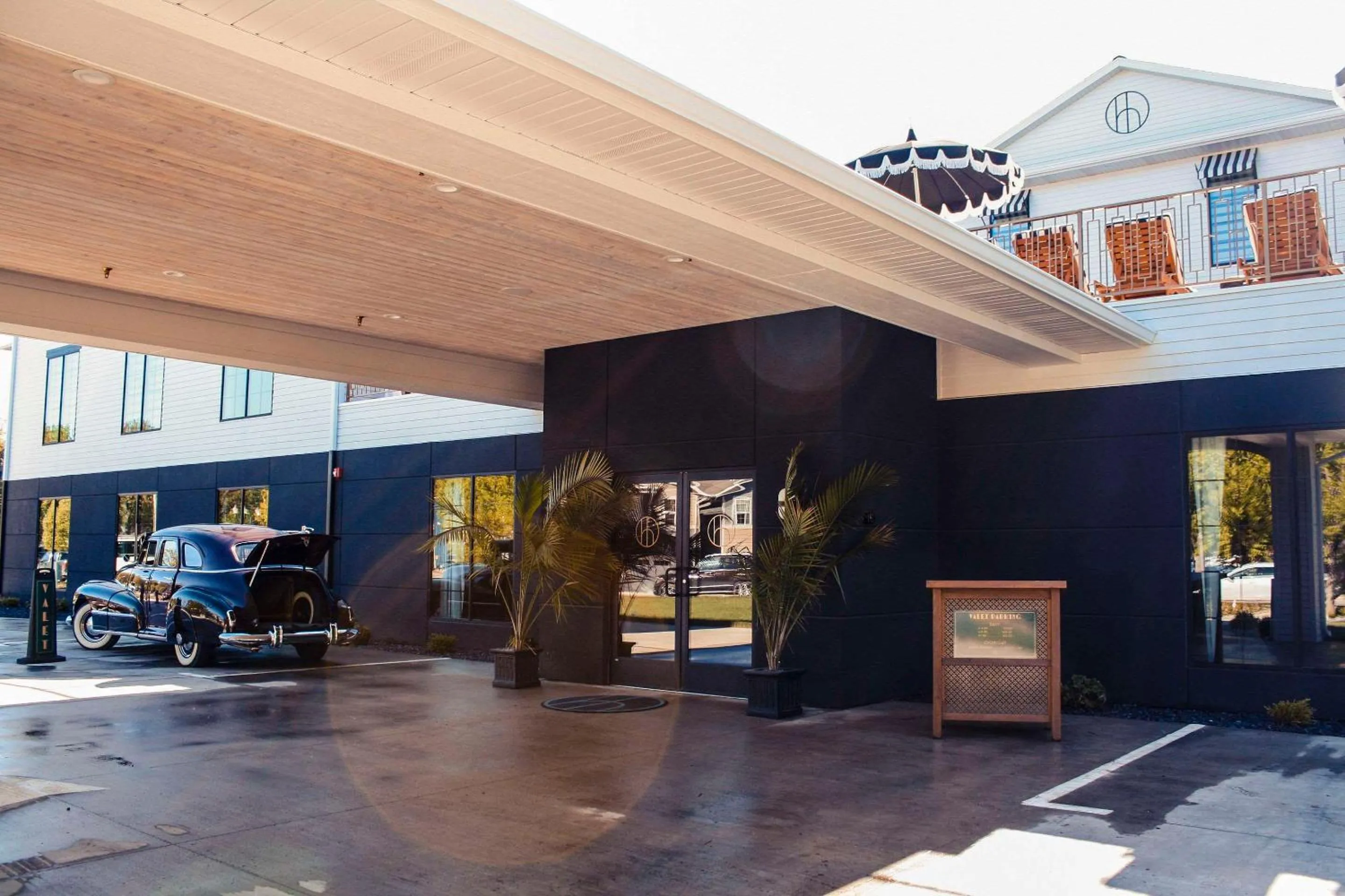 Property building in The Inn Hotel, Ascend Hotel Collection