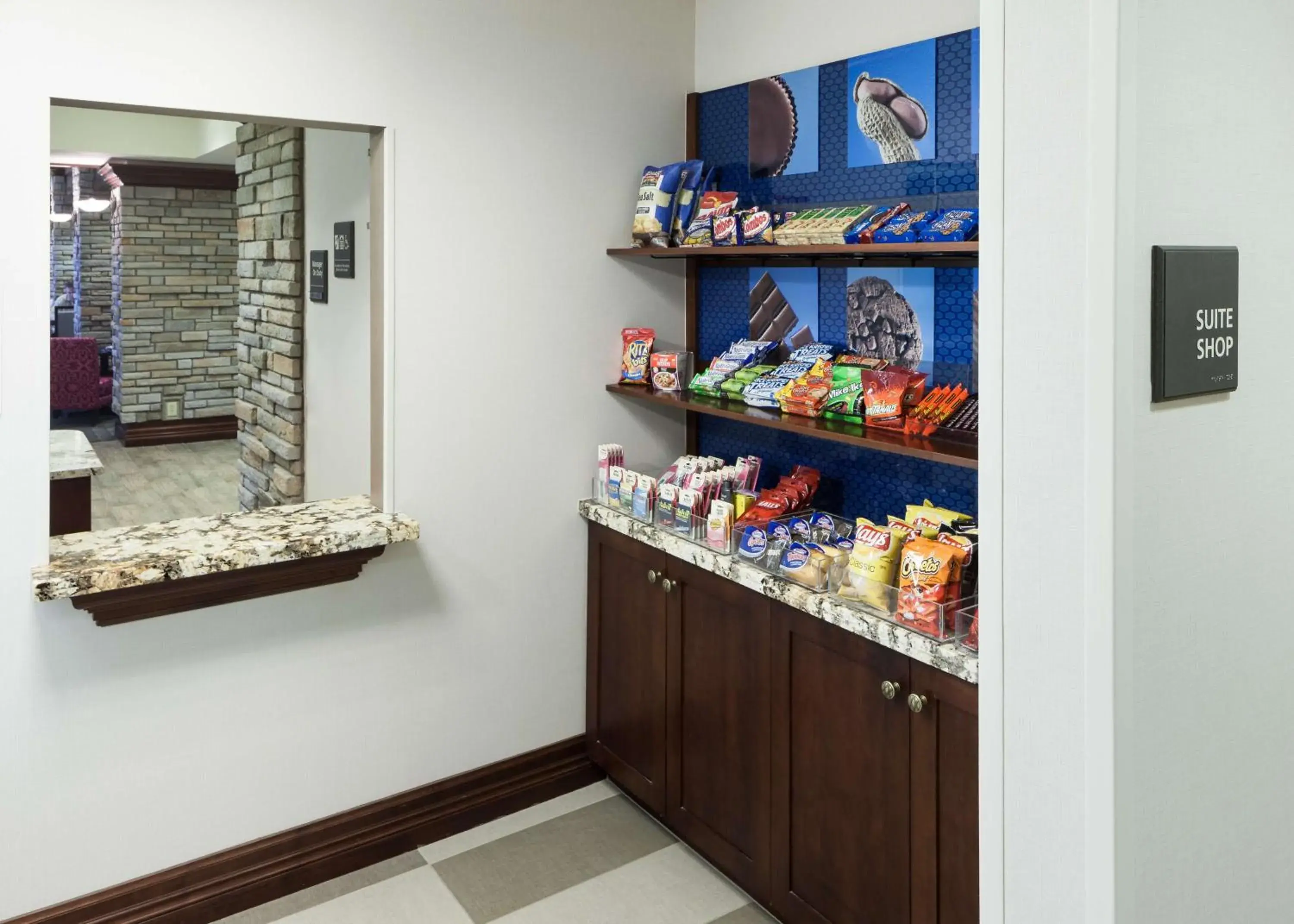 Restaurant/places to eat in Hampton Inn & Suites Colorado Springs/I-25 South Restaurant/places to eat in Hampton Inn & Suites Colorado Springs/I-25 South