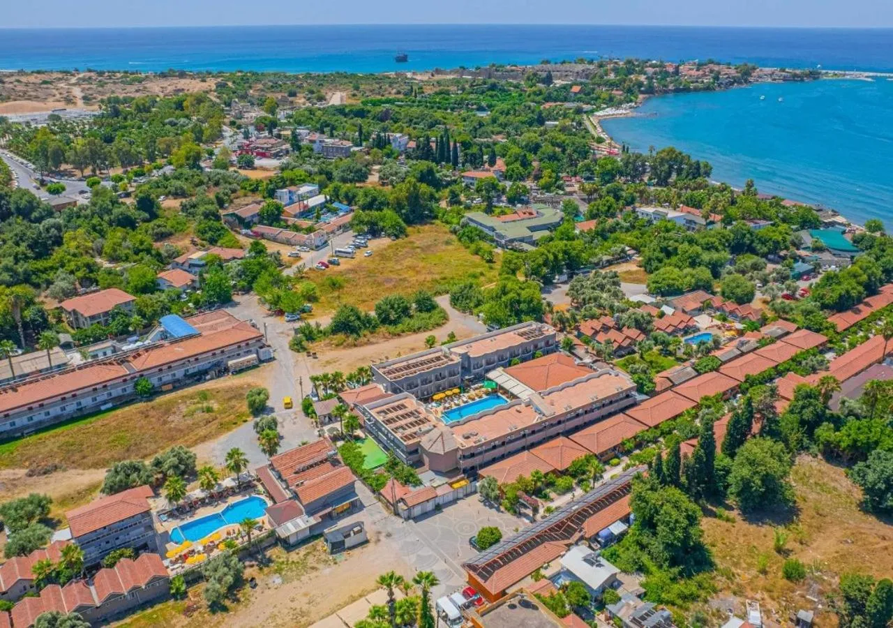 Day in Sayanora Hotel - All Inclusive