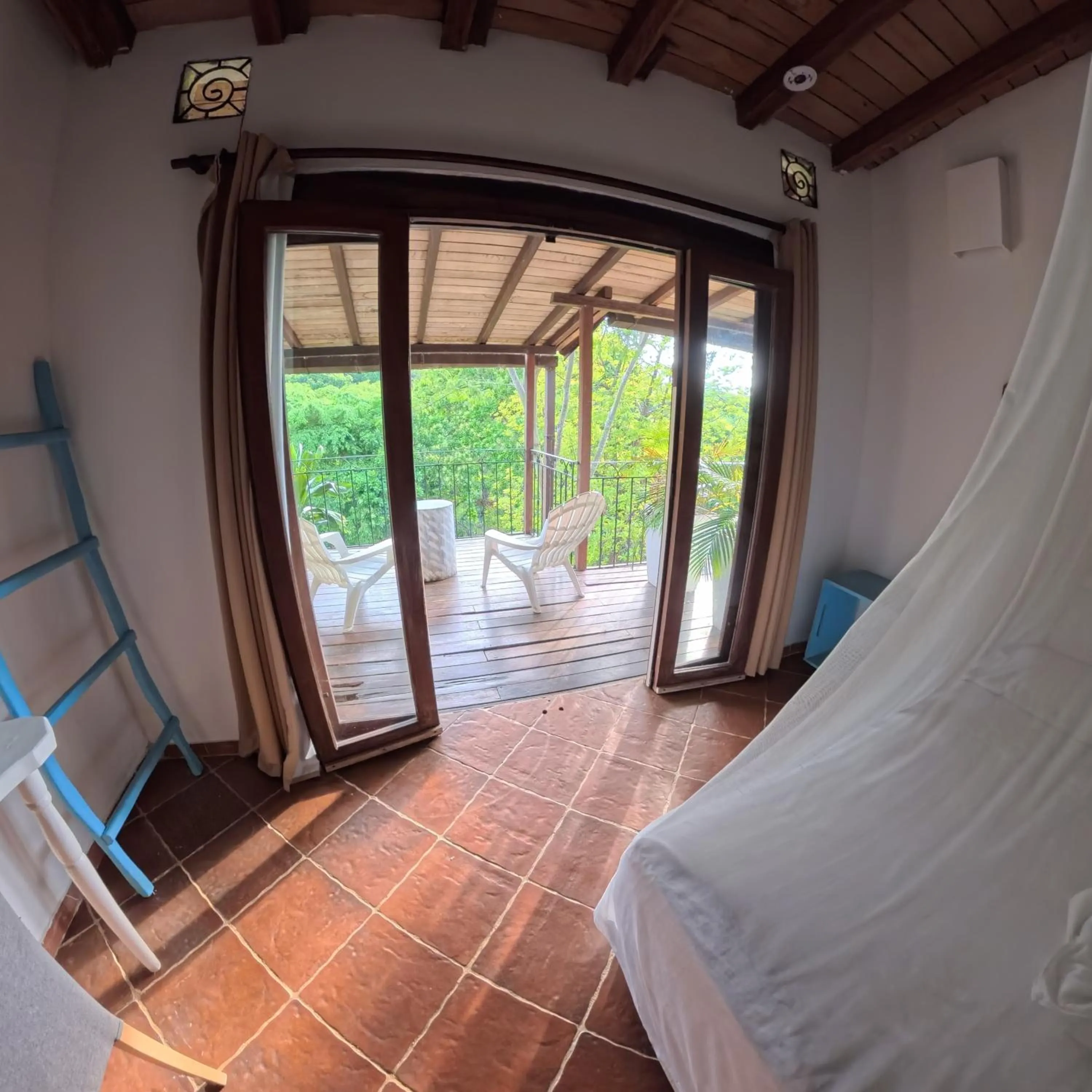 Bed in Costeño River Minca