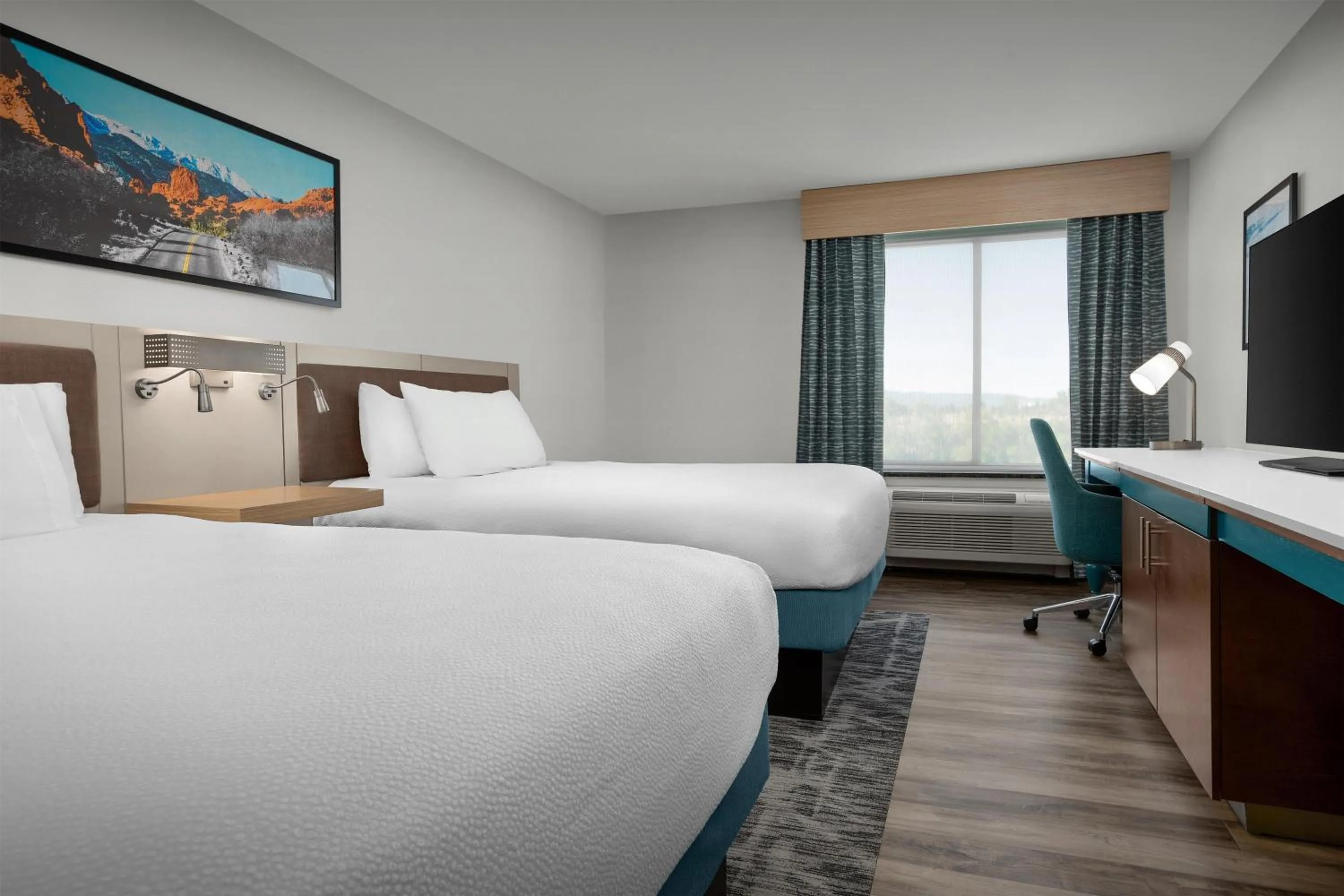 Bed in Hilton Garden Inn Colorado Springs North Air Force Academy