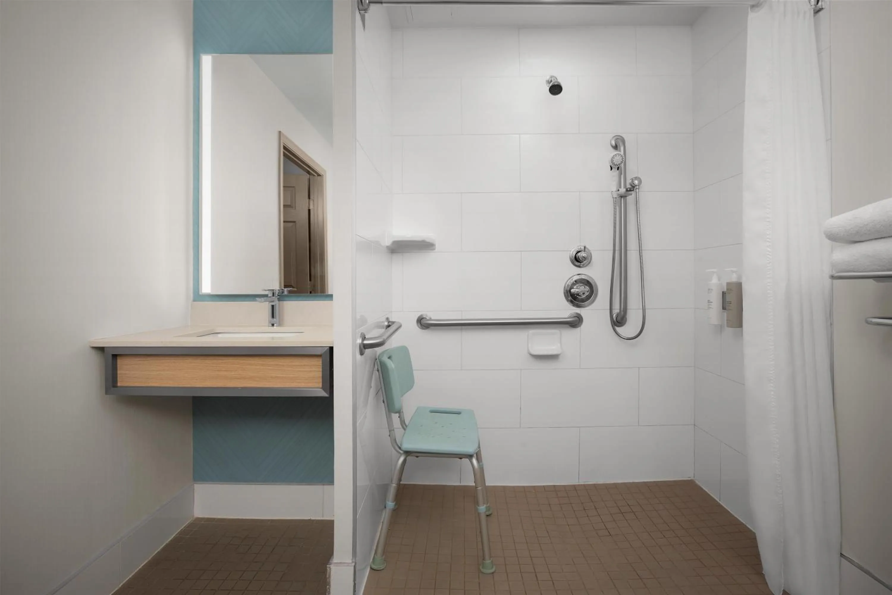 Bathroom in Hilton Garden Inn Colorado Springs North Air Force Academy