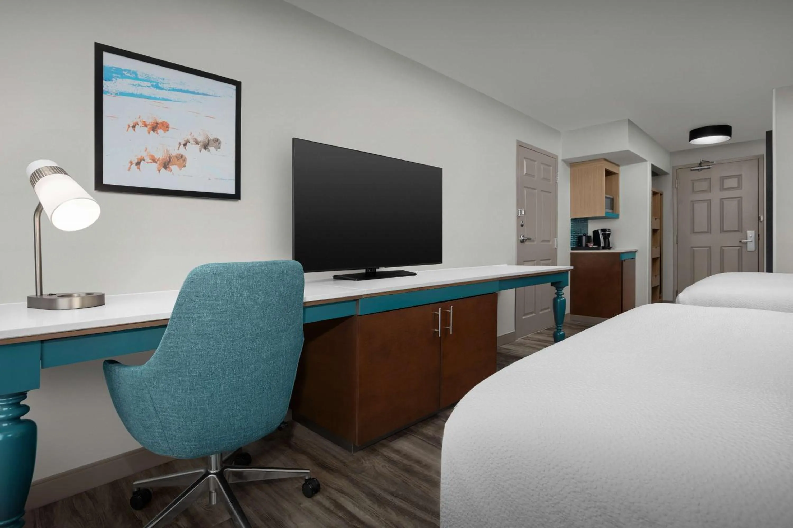 Bed in Hilton Garden Inn Colorado Springs North