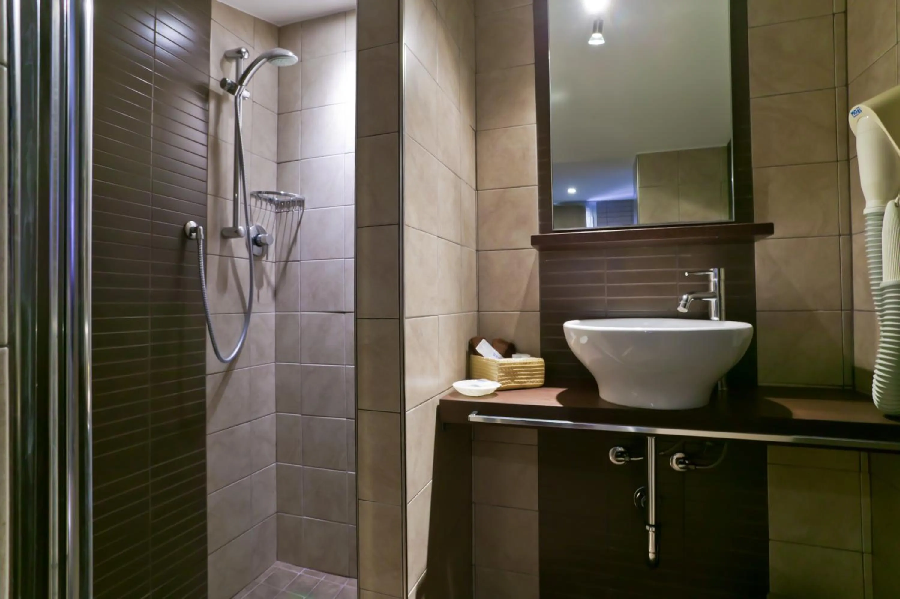 Bathroom in Hotel Thea