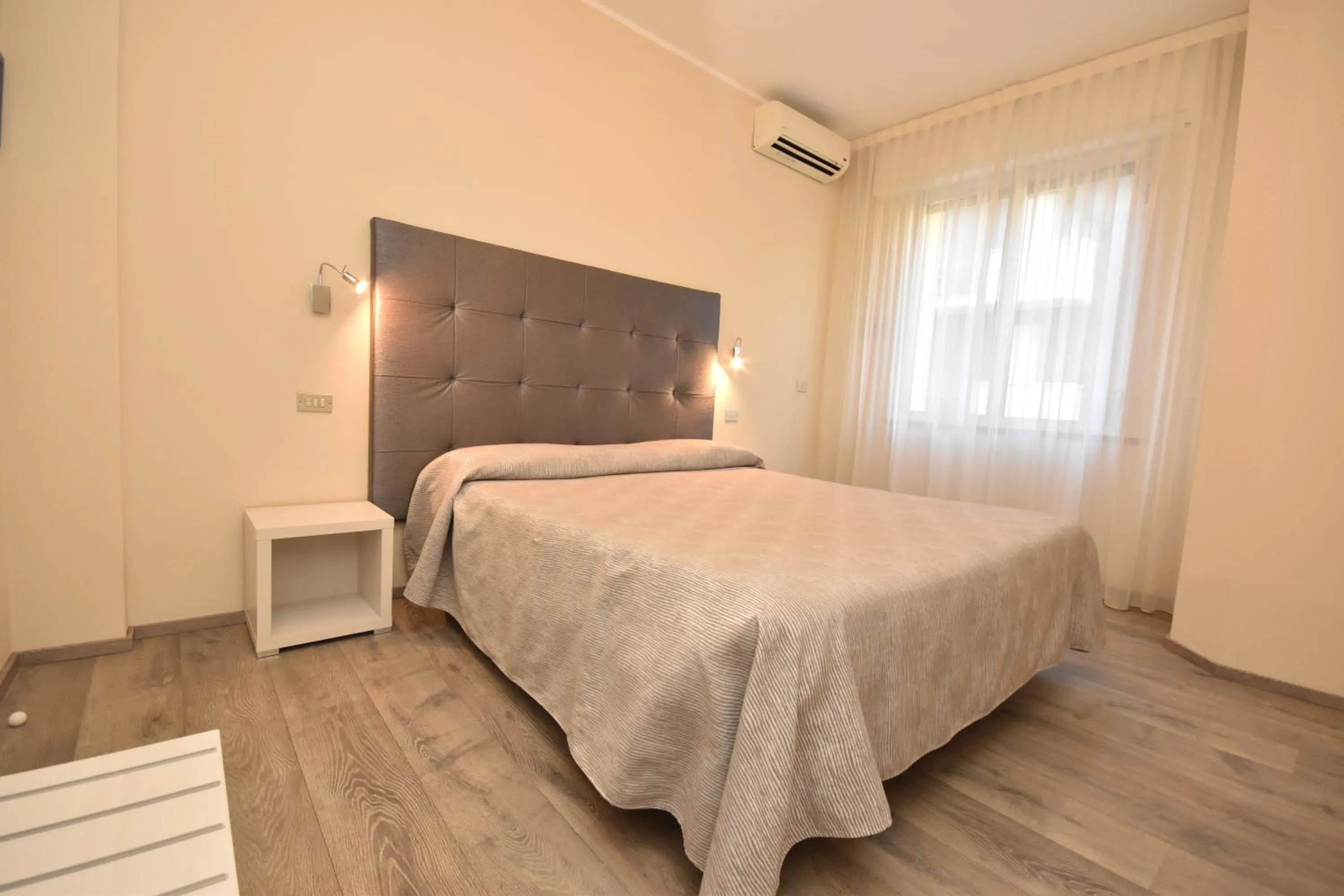 Bedroom in Hotel Thea