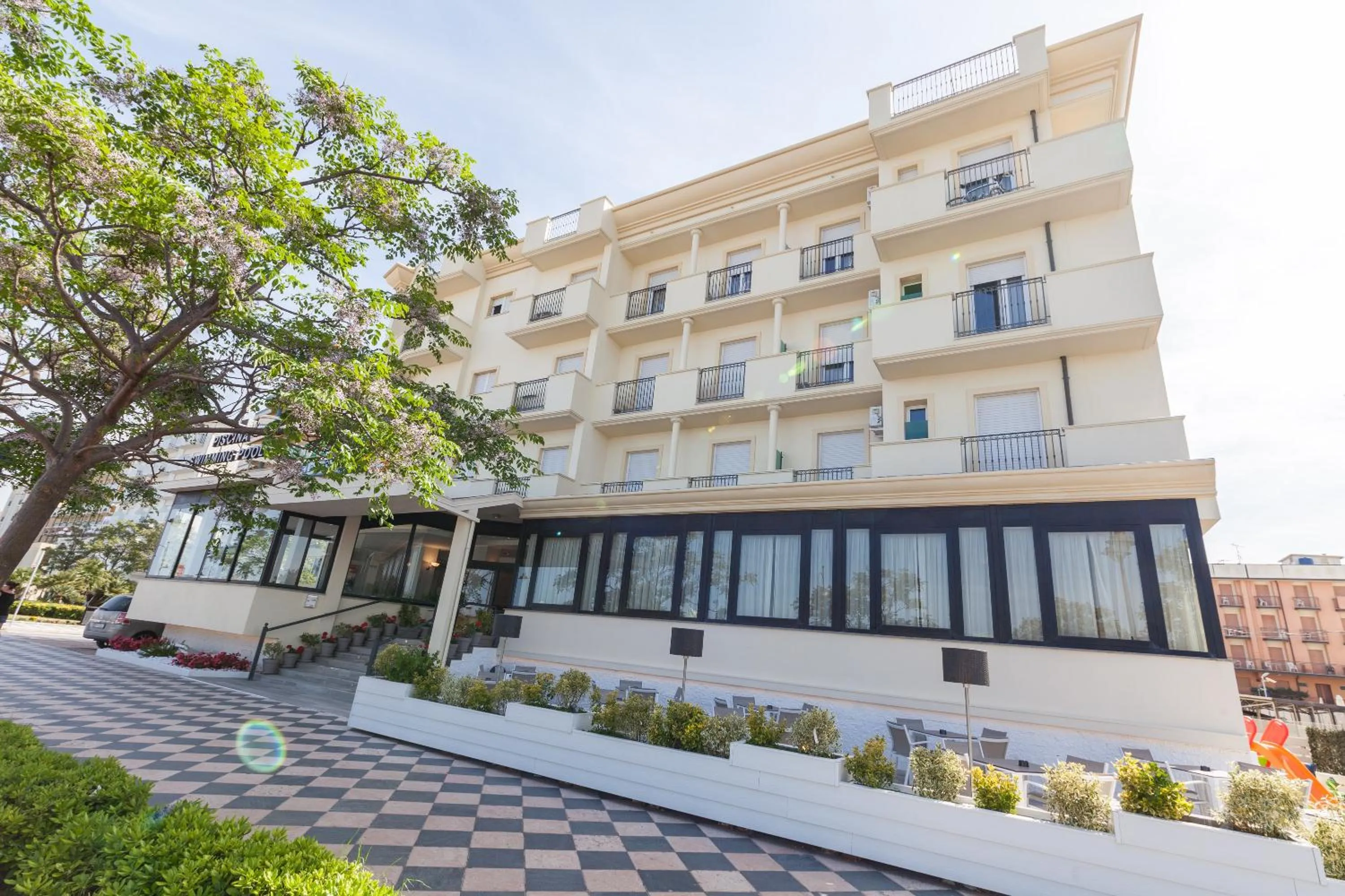 Facade/entrance in Hotel Garden