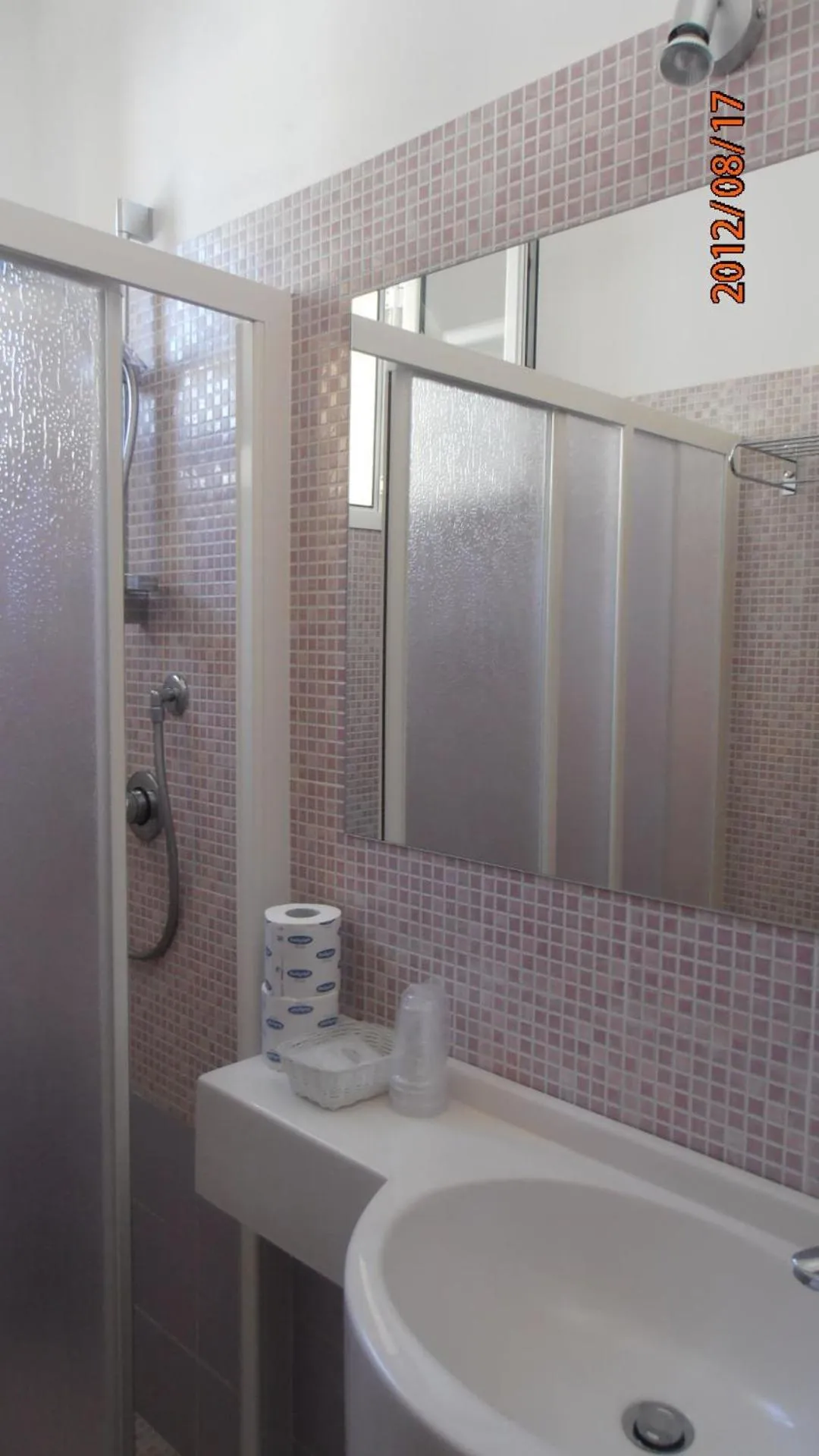 Bathroom in Hotel Garden