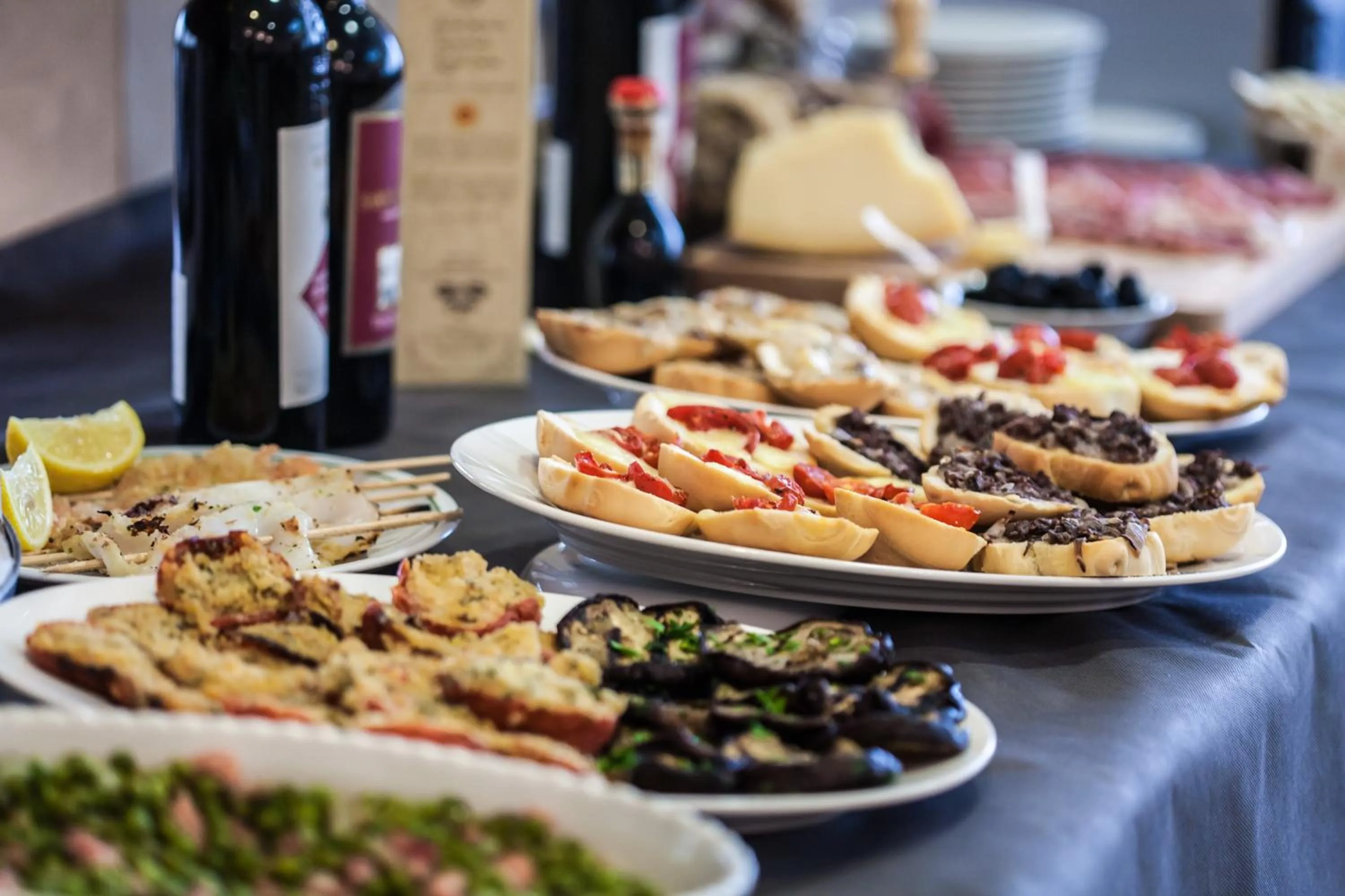 Restaurant/places to eat in Hotel Garden