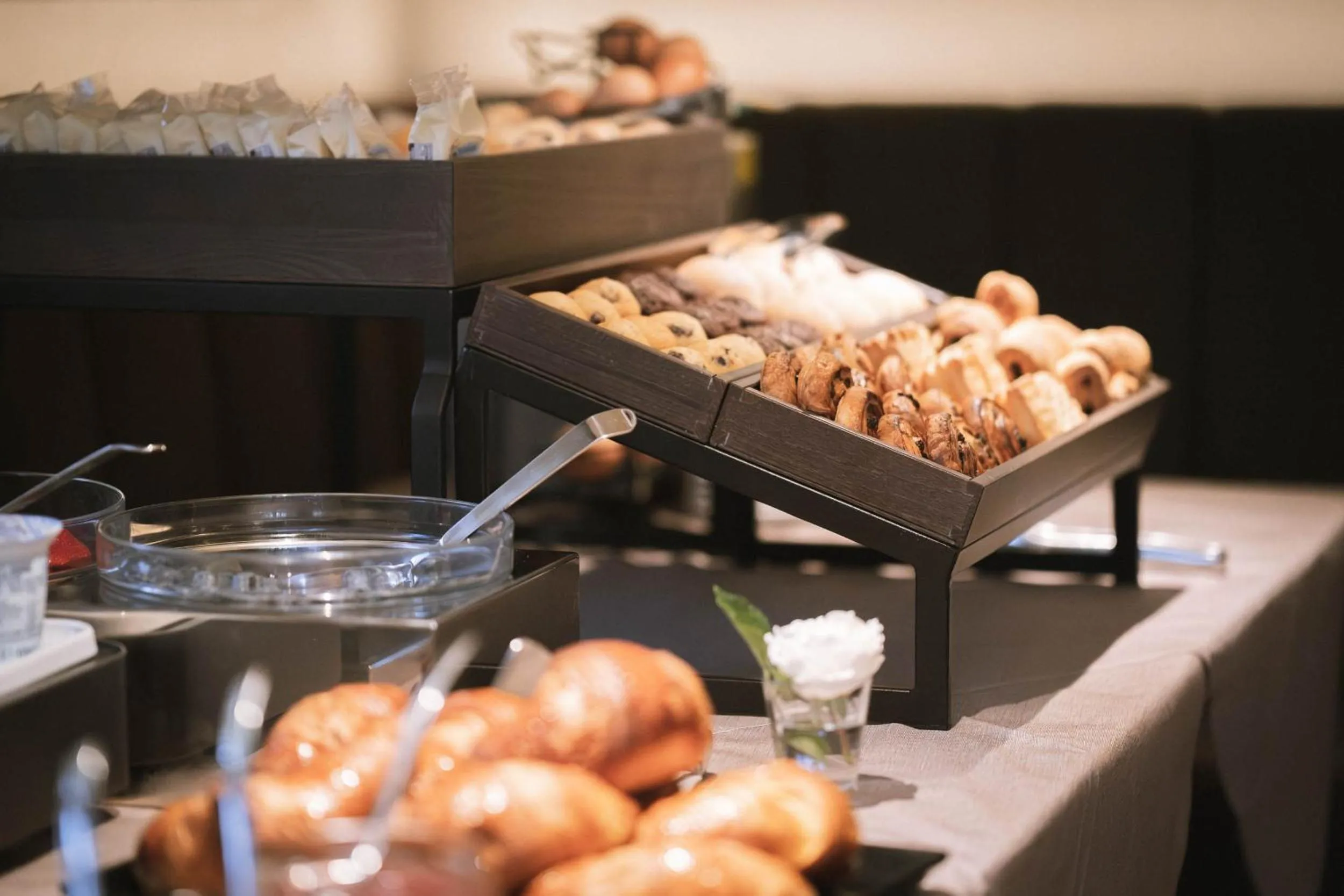 Breakfast in Haunold Homes