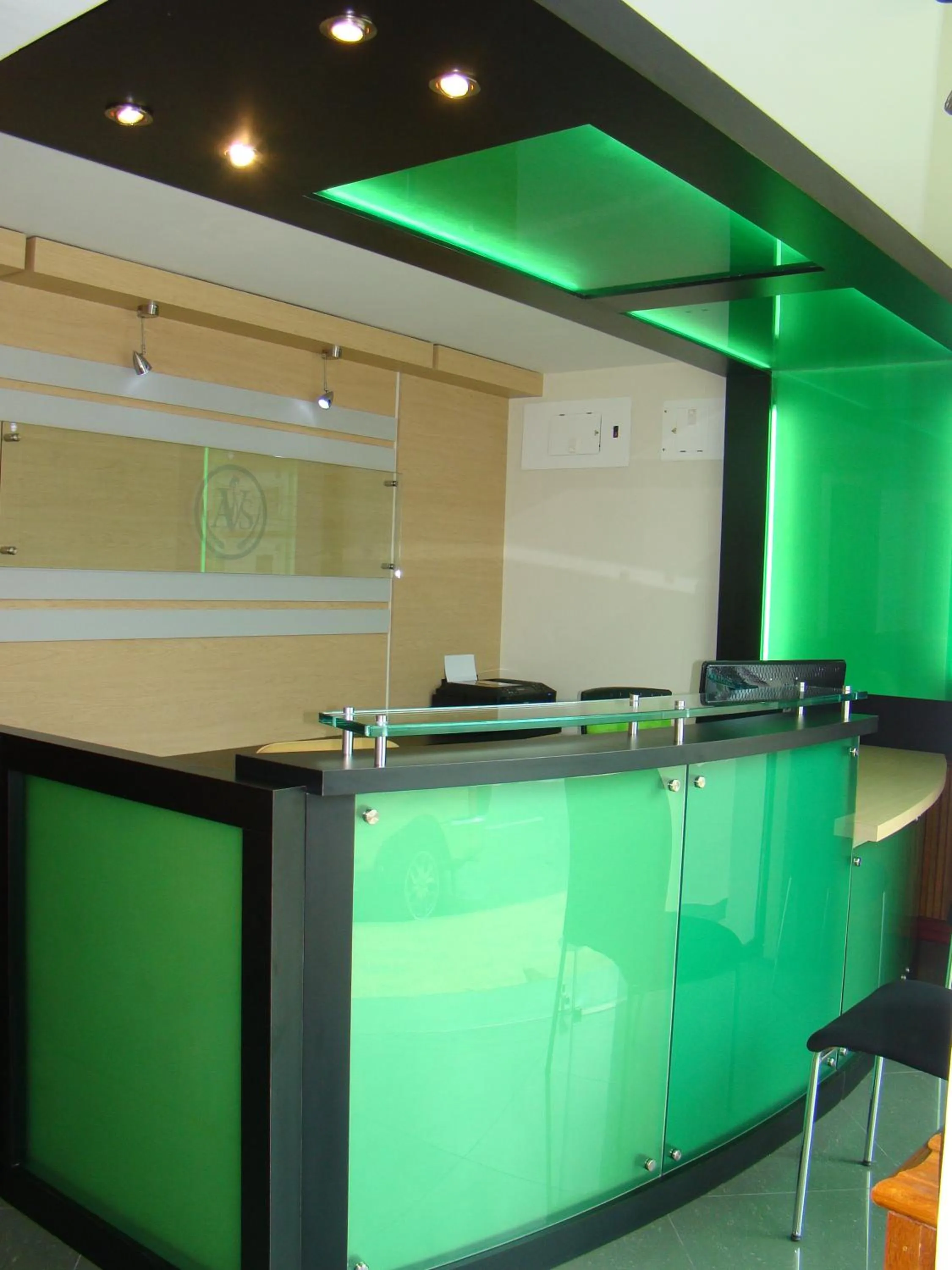 Lobby or reception in Apartahotel Vincent Suites