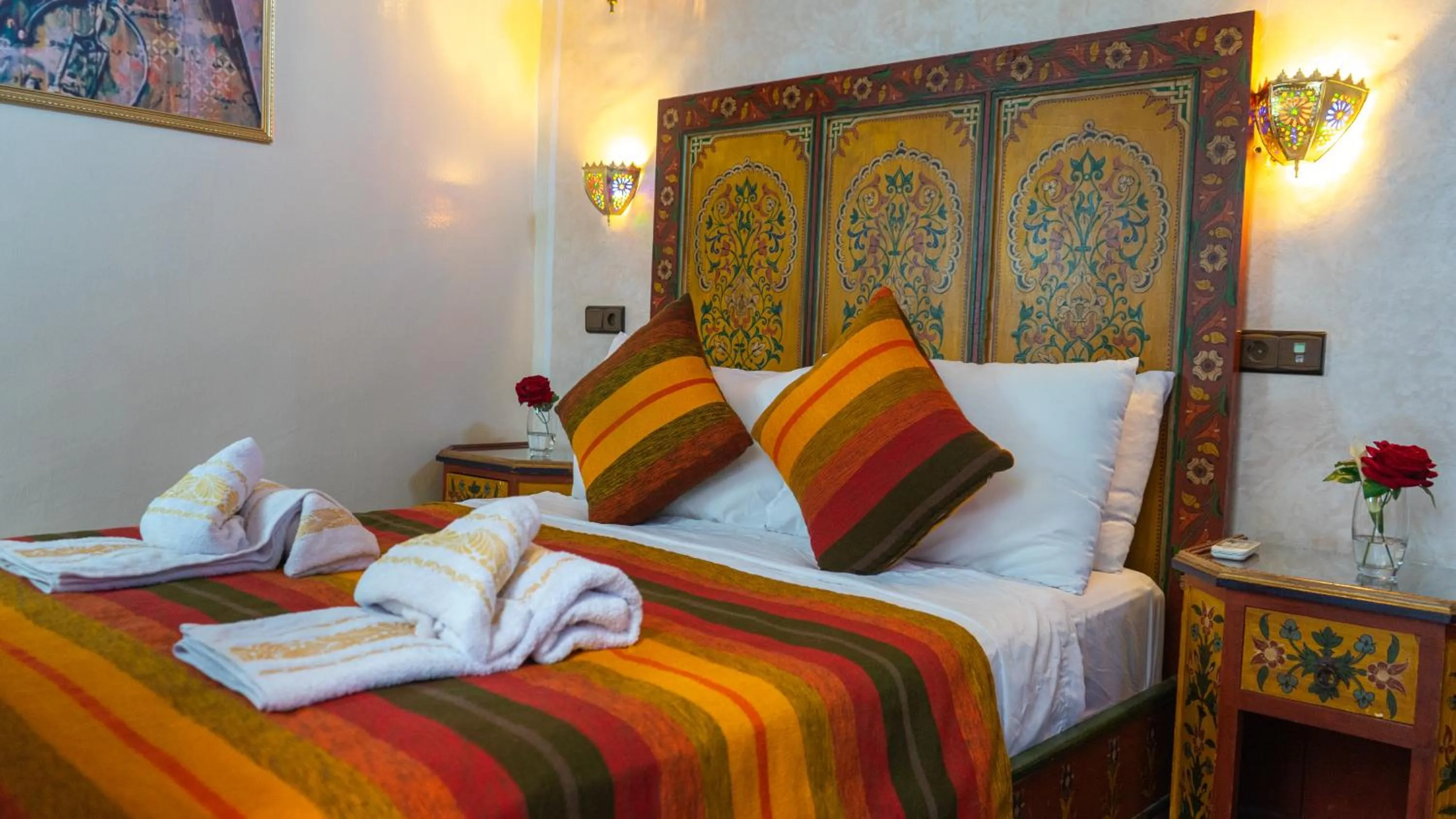 Bed in Riad Dar El Ouedghiri
