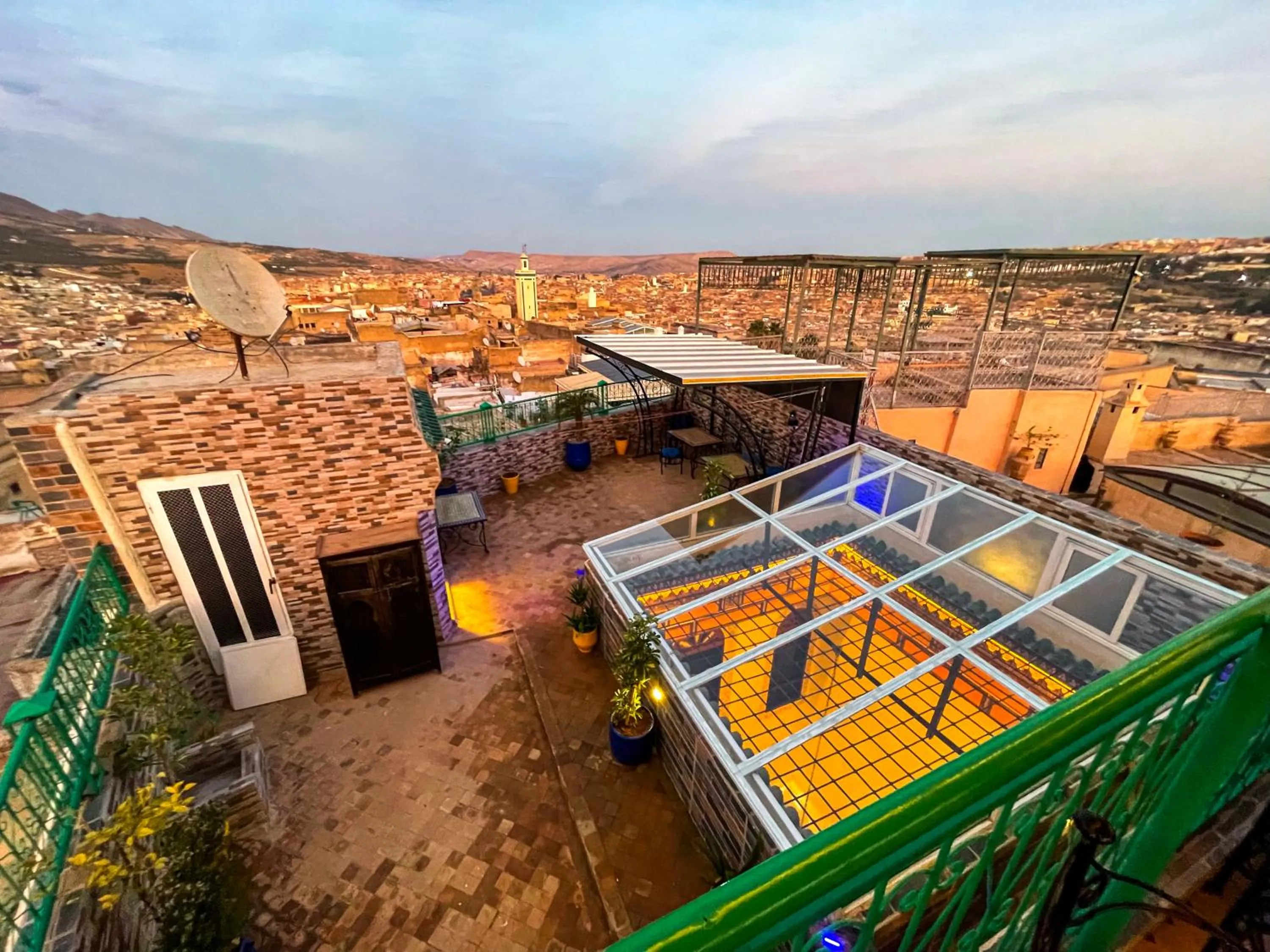 Property building in Riad Dar El Ouedghiri