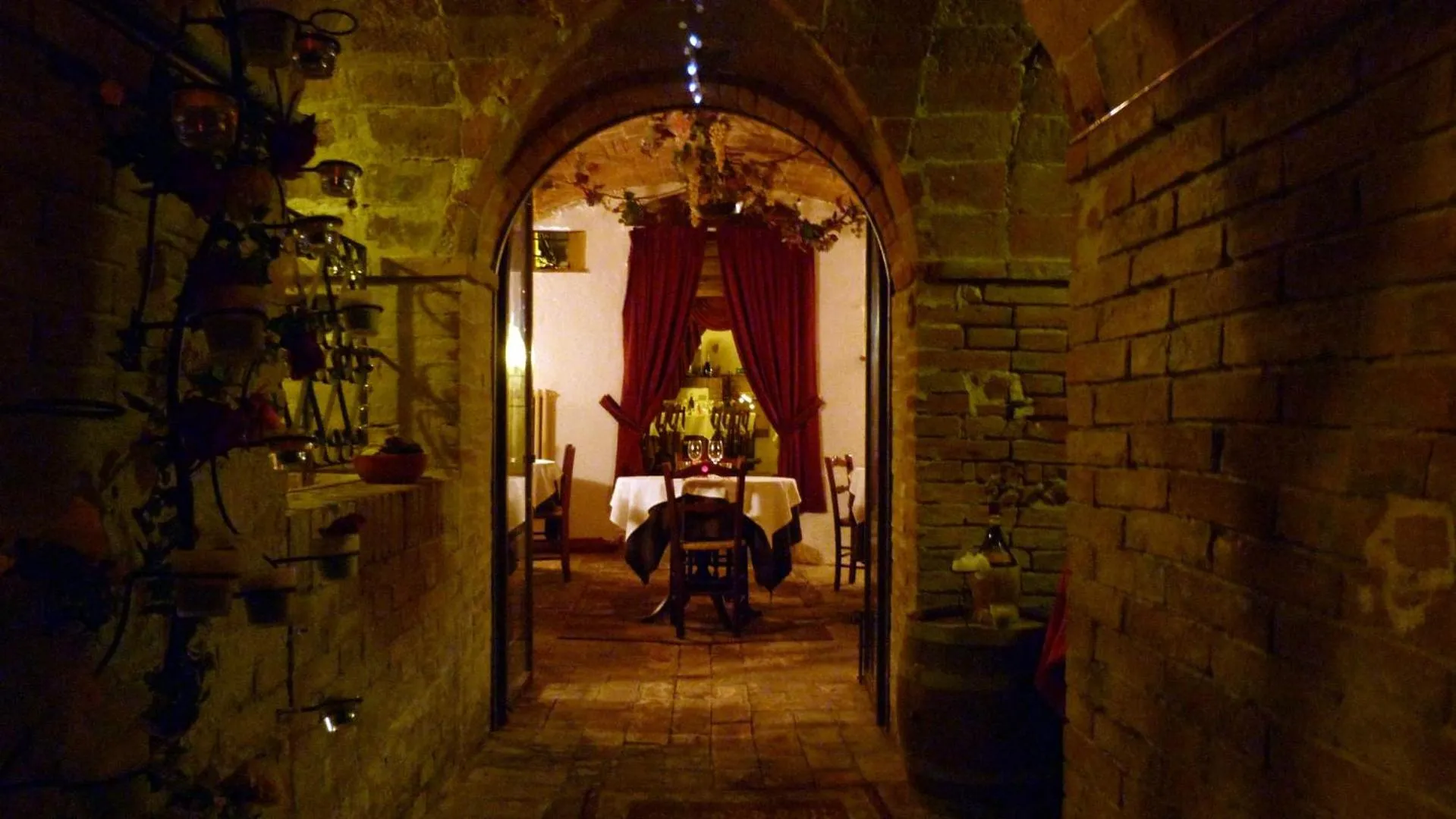 Restaurant/places to eat in Cappone B&B