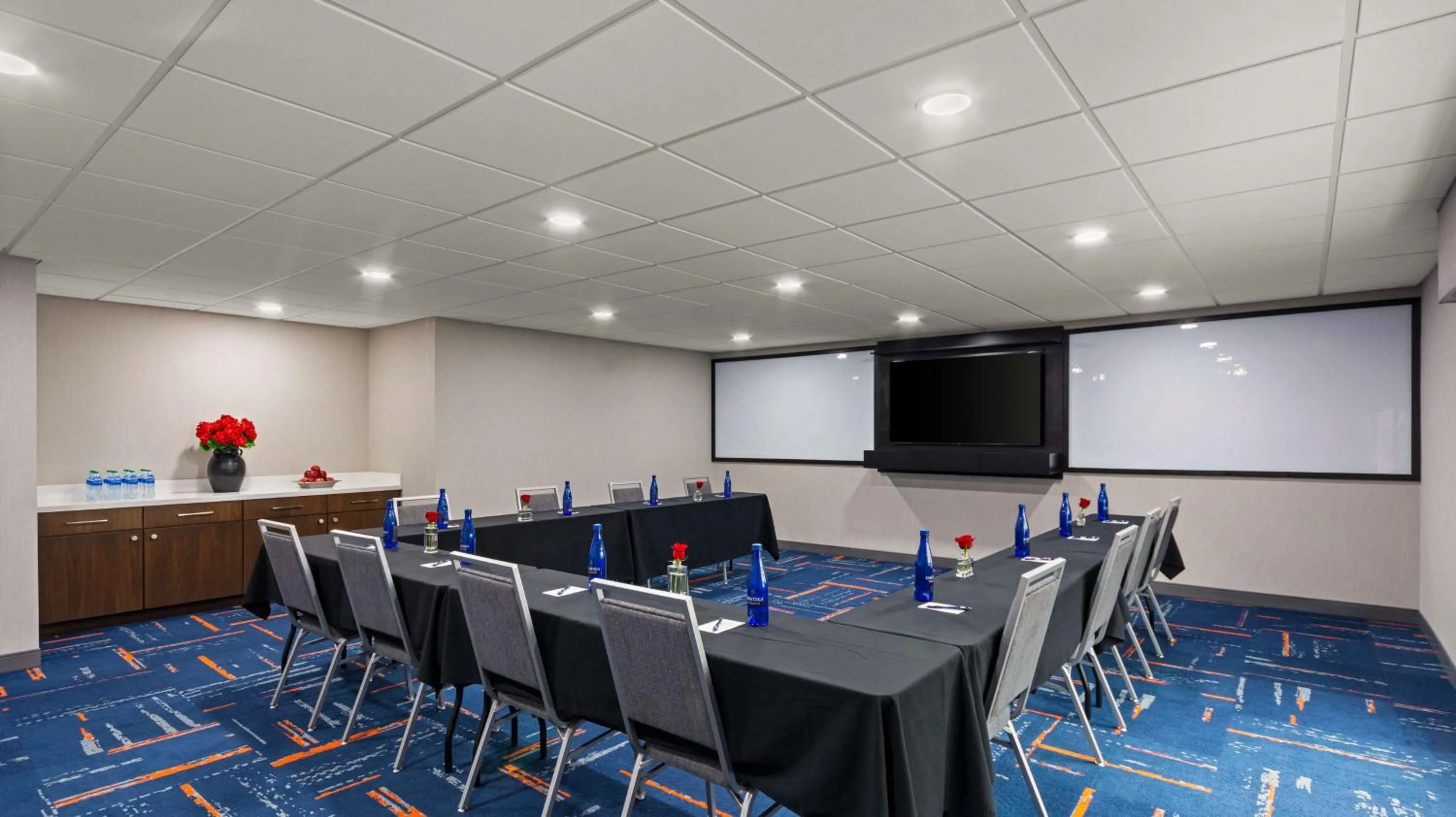 Meeting/conference room in Hampton Inn Bloomington
