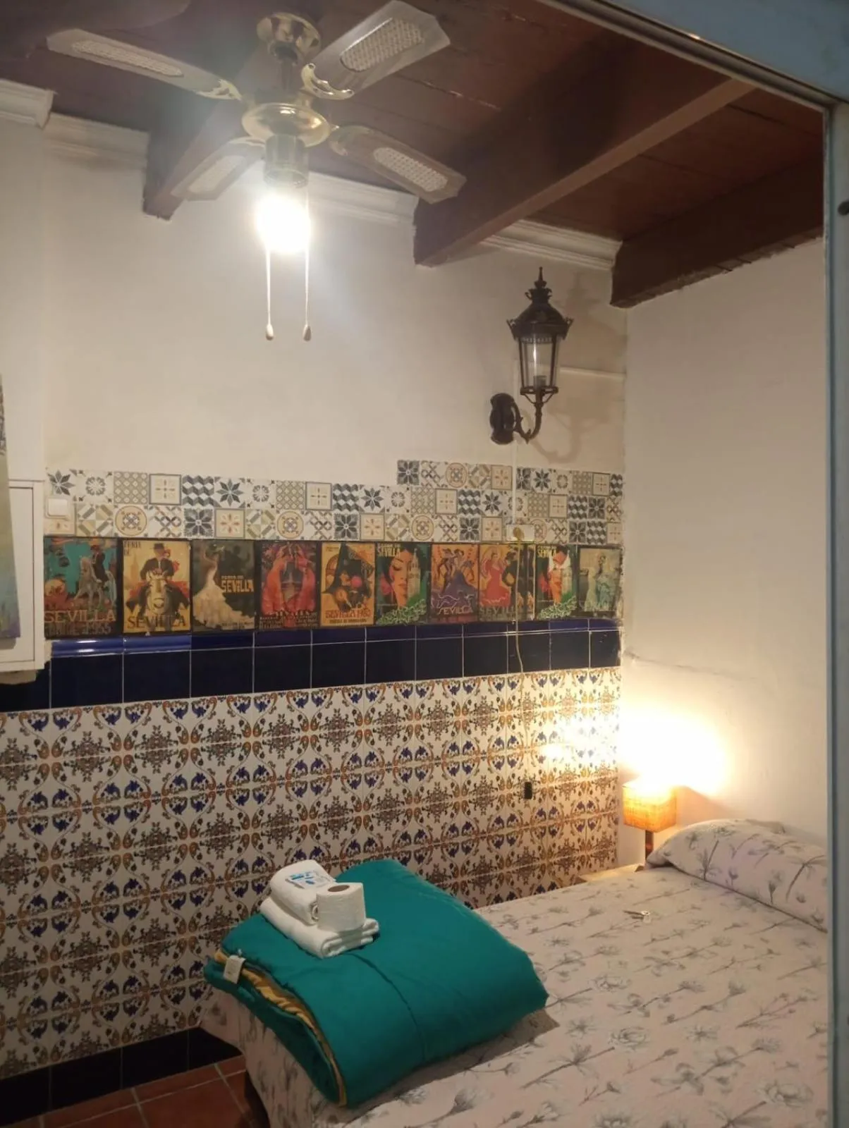 Bed in Pensión Santa María la Blanca