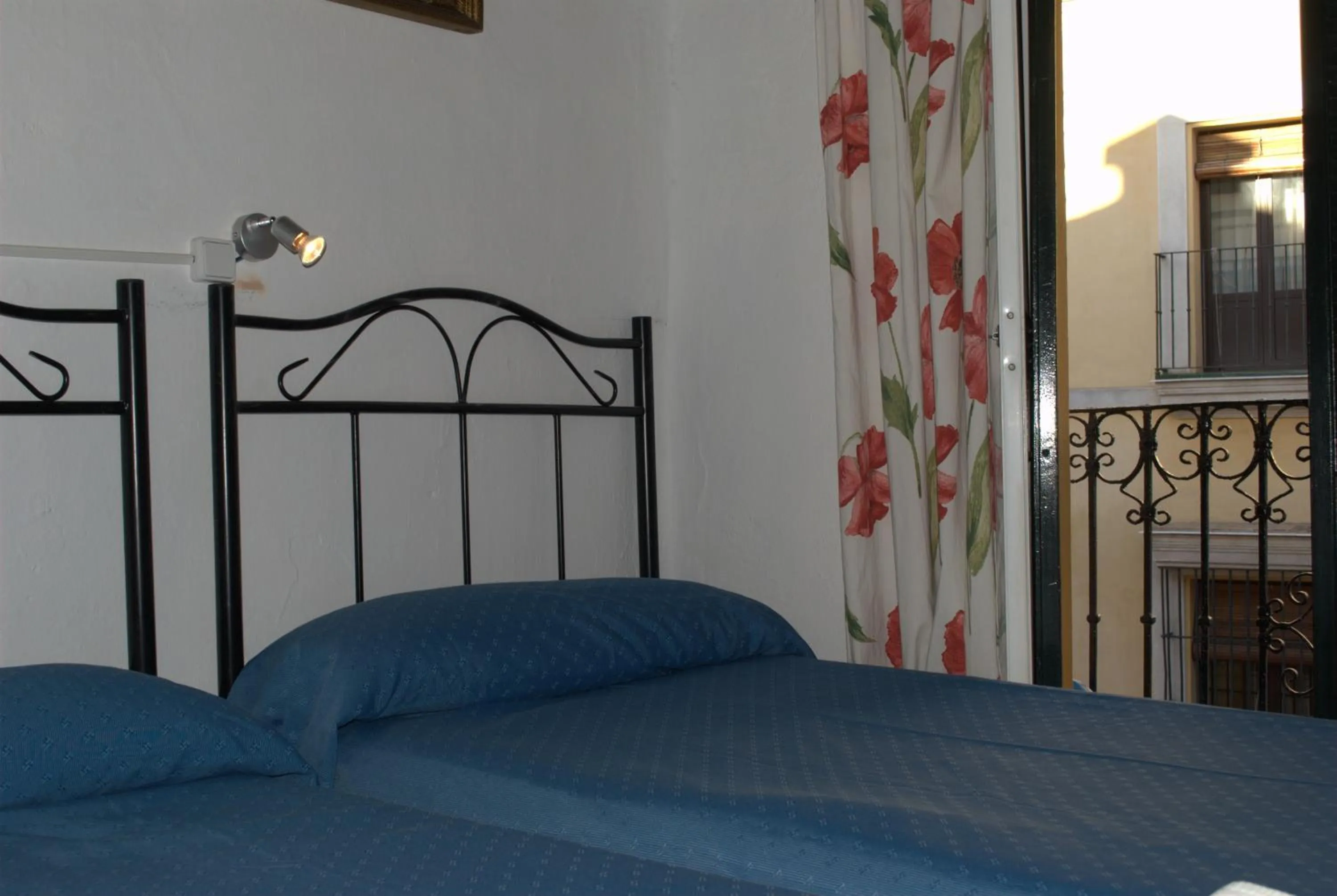 Bed in Pensión Santa María la Blanca