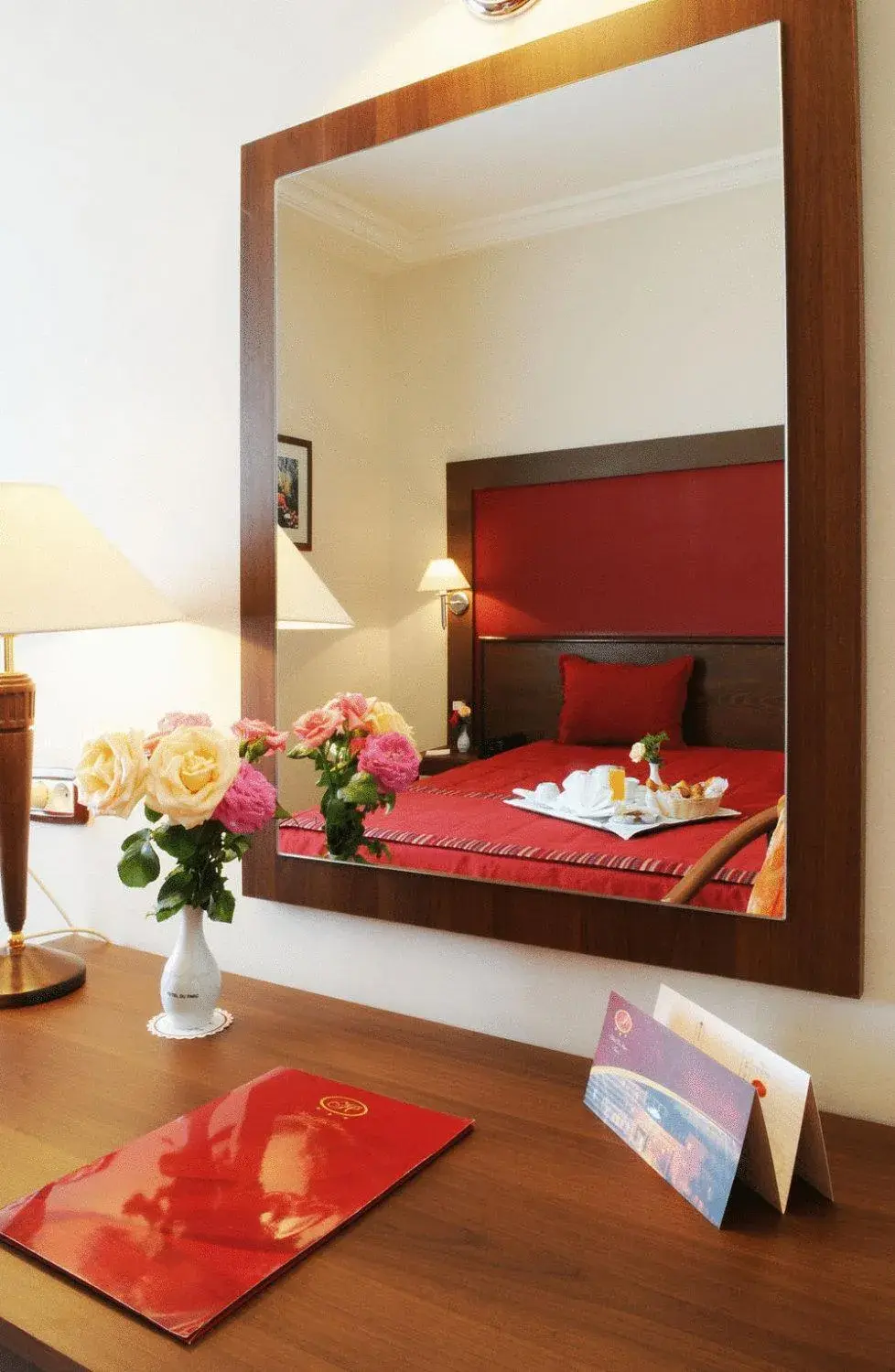 Double Room in Hotel du Parc Double Room in Hotel du Parc