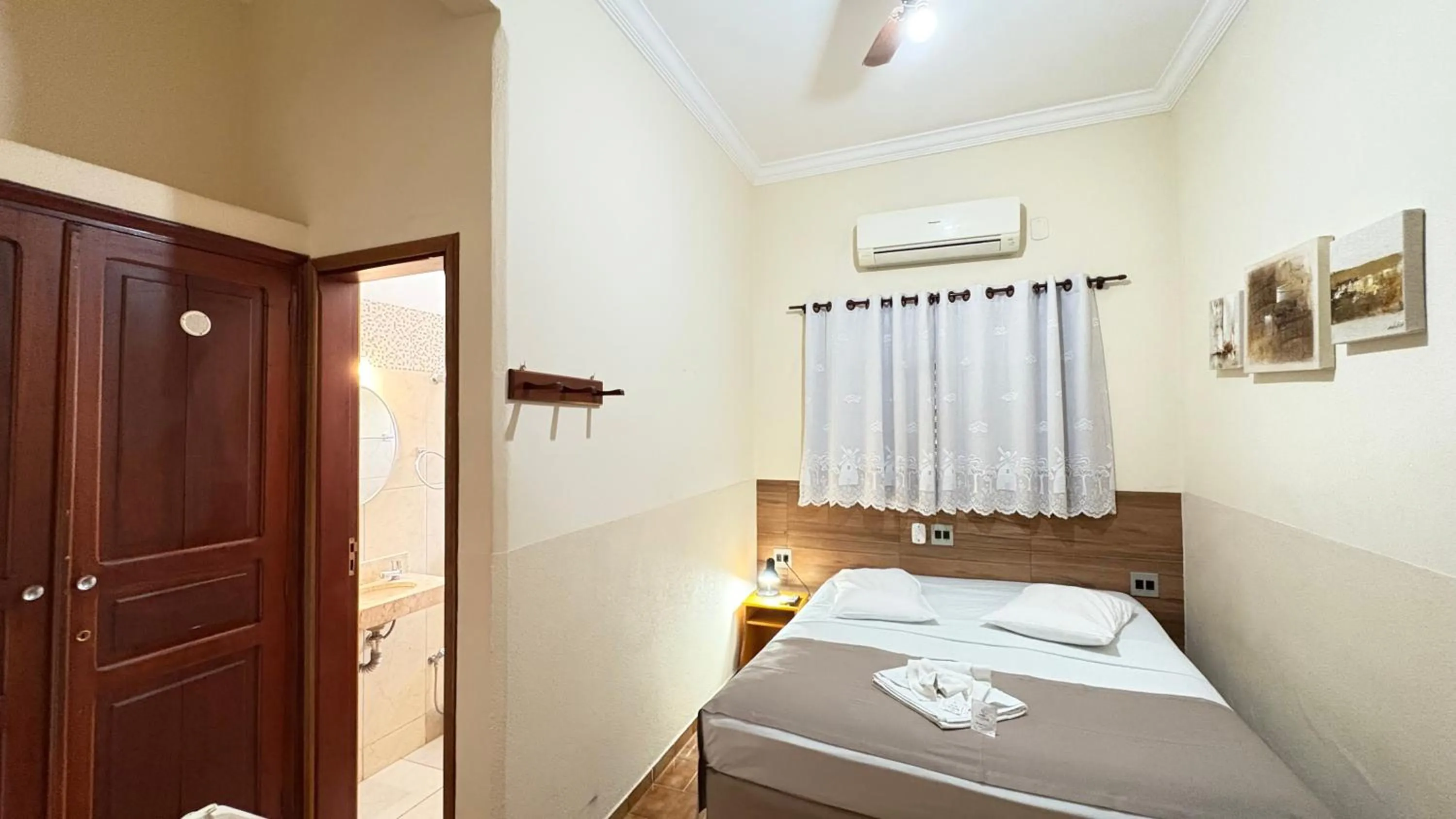 Bedroom, Bed in Hotel Casa Grande Orlândia SP