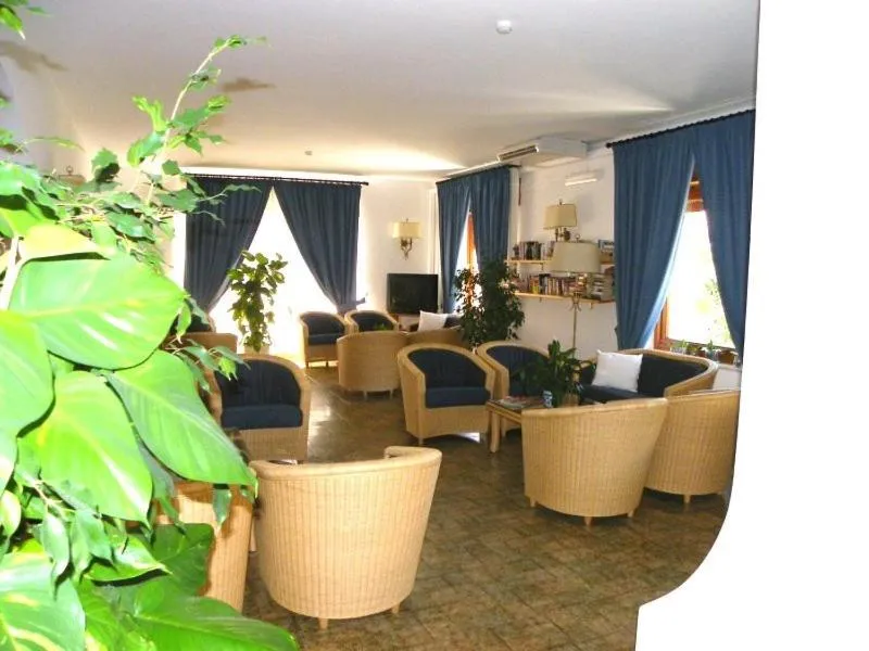Lobby or reception in Hotel La Playa
