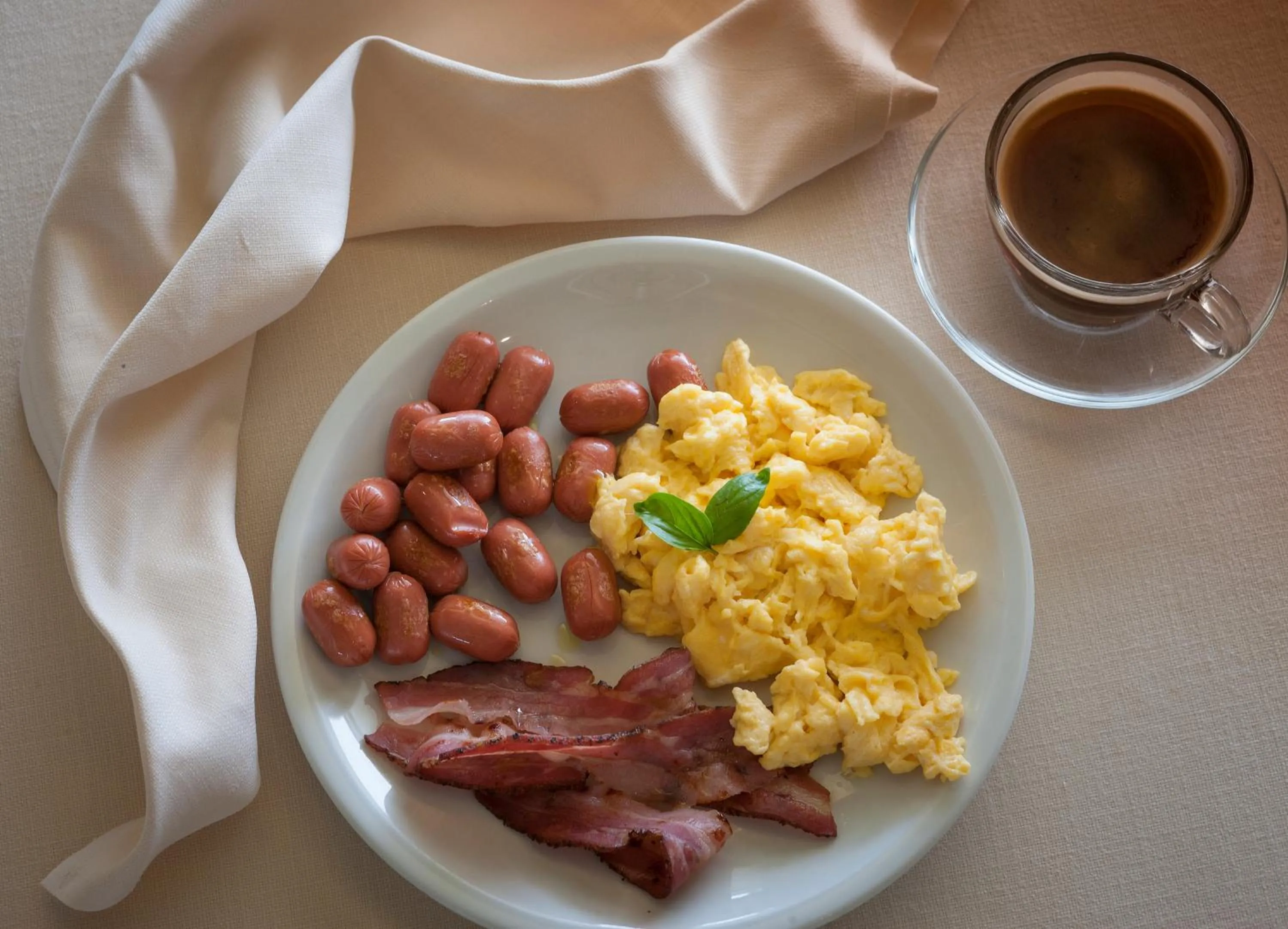 Breakfast in Hotel Giardino La Playa