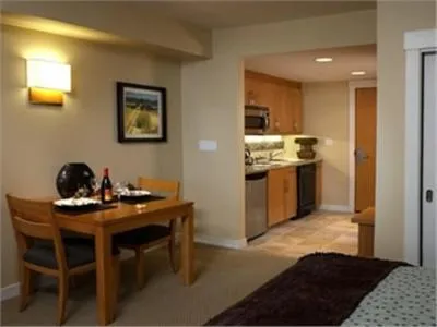 Photo of the whole room in Fraser Crossing and Founders Pointe