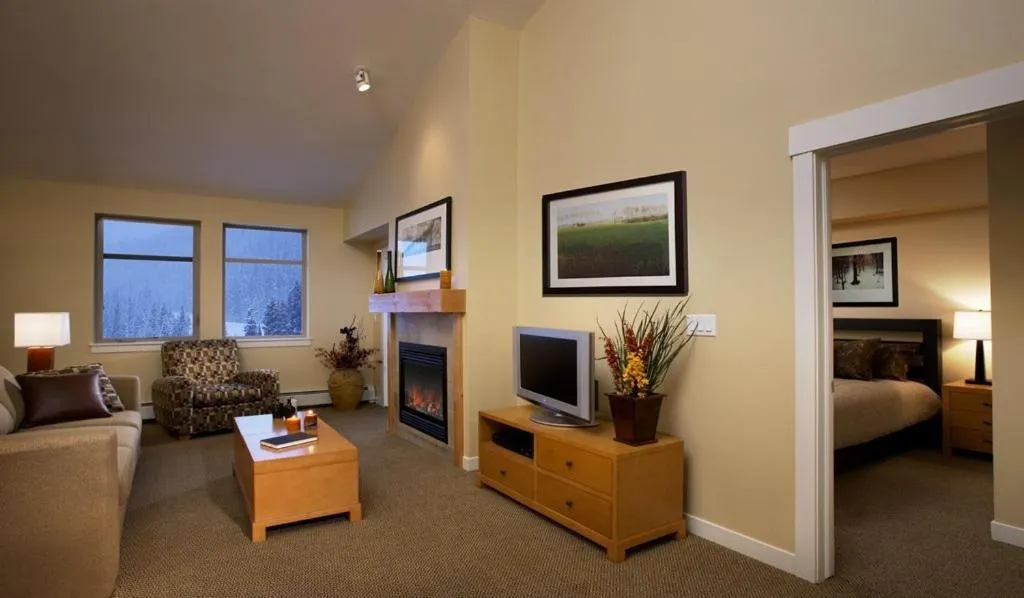 Living room in Fraser Crossing and Founders Pointe