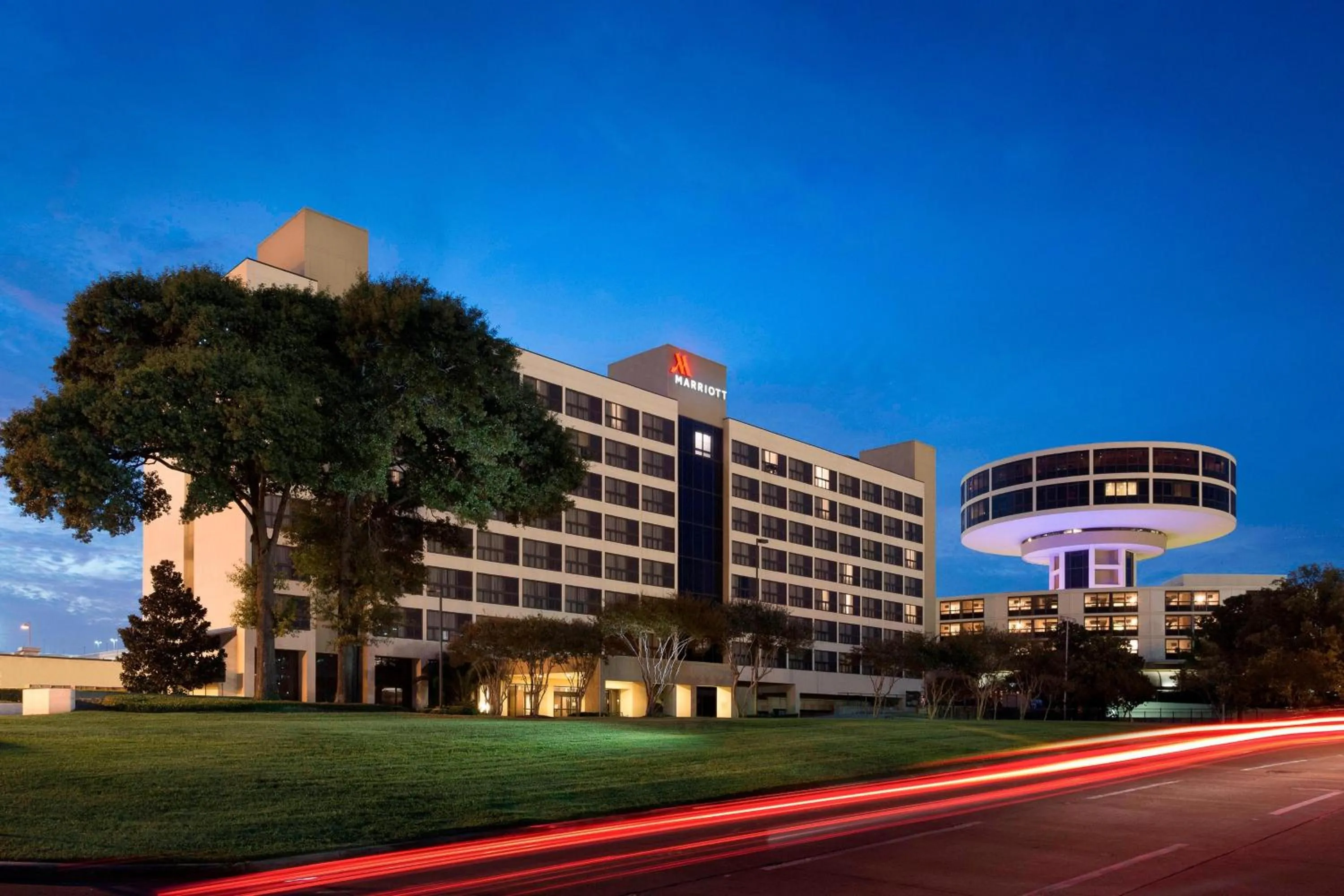 Property building in Houston Airport Marriott at George Bush Intercontinental