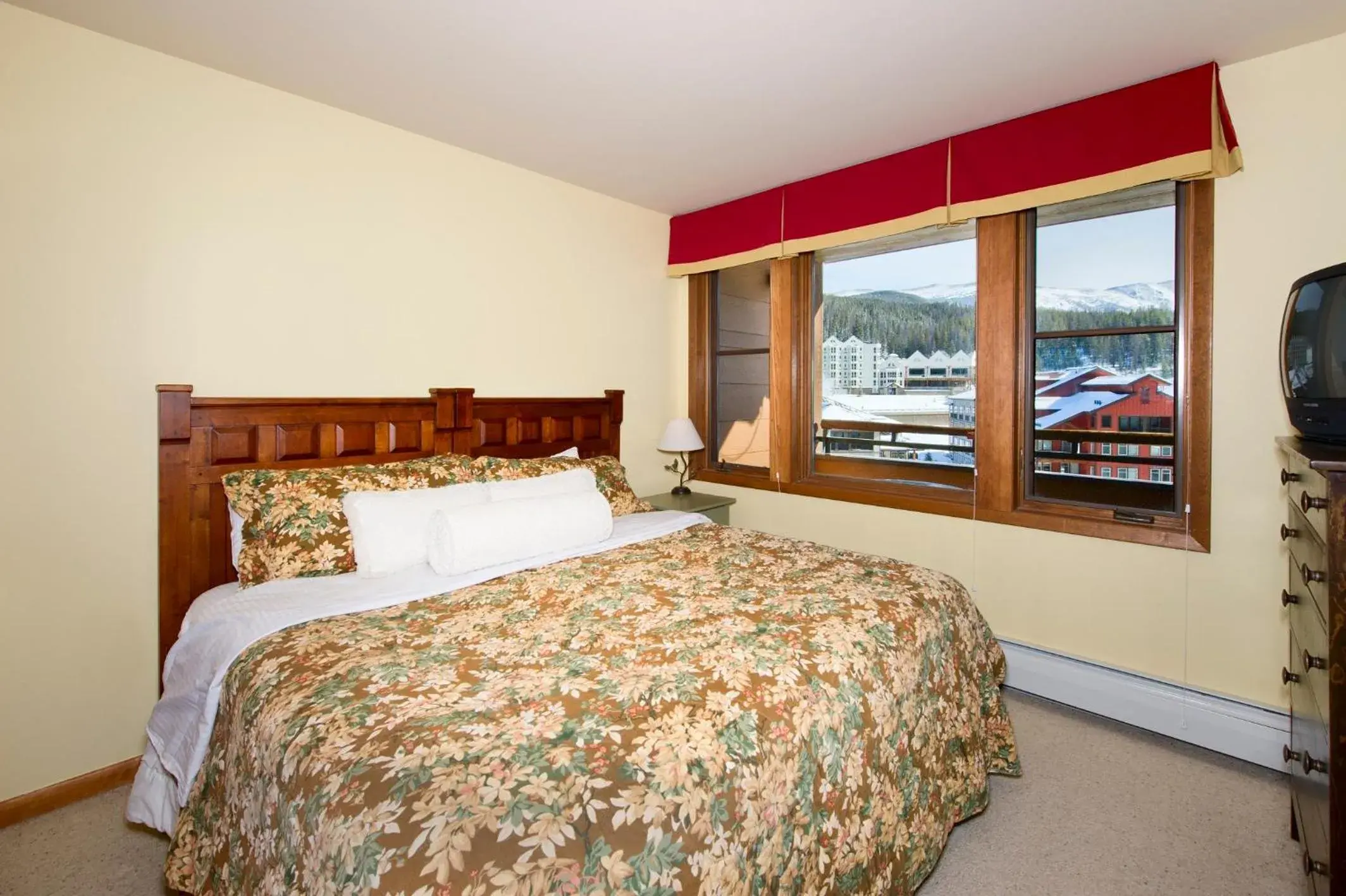 Bed in Zephyr Mountain Lodge Bed in Zephyr Mountain Lodge