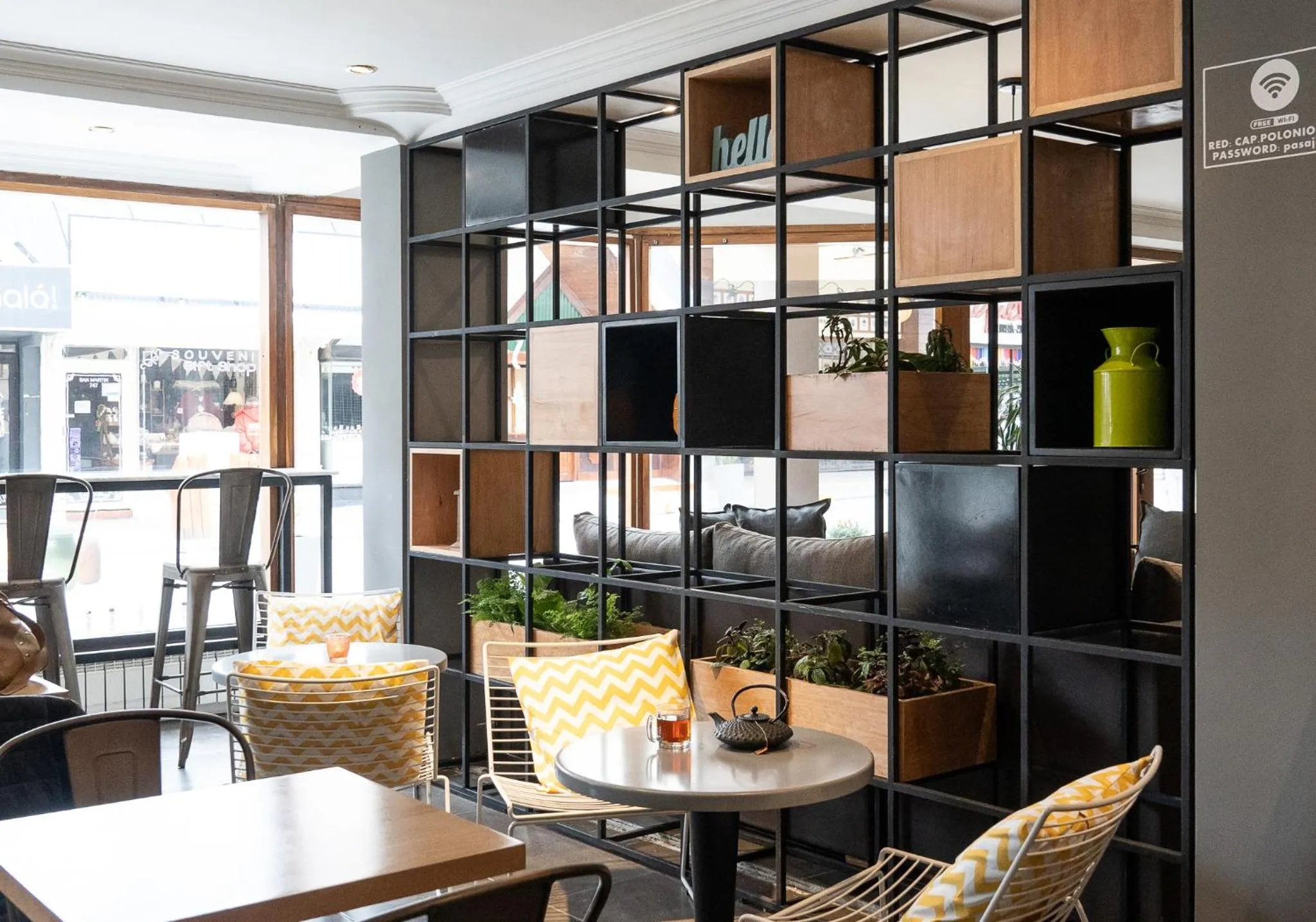 Lounge or bar in Hotel Cap Polonio