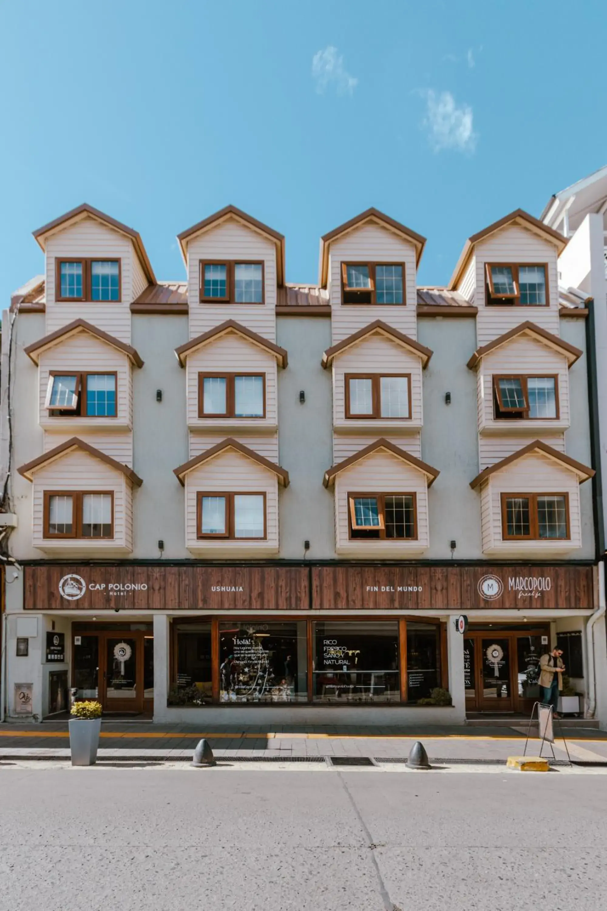 Facade/entrance in Hotel Cap Polonio Facade/entrance in Hotel Cap Polonio