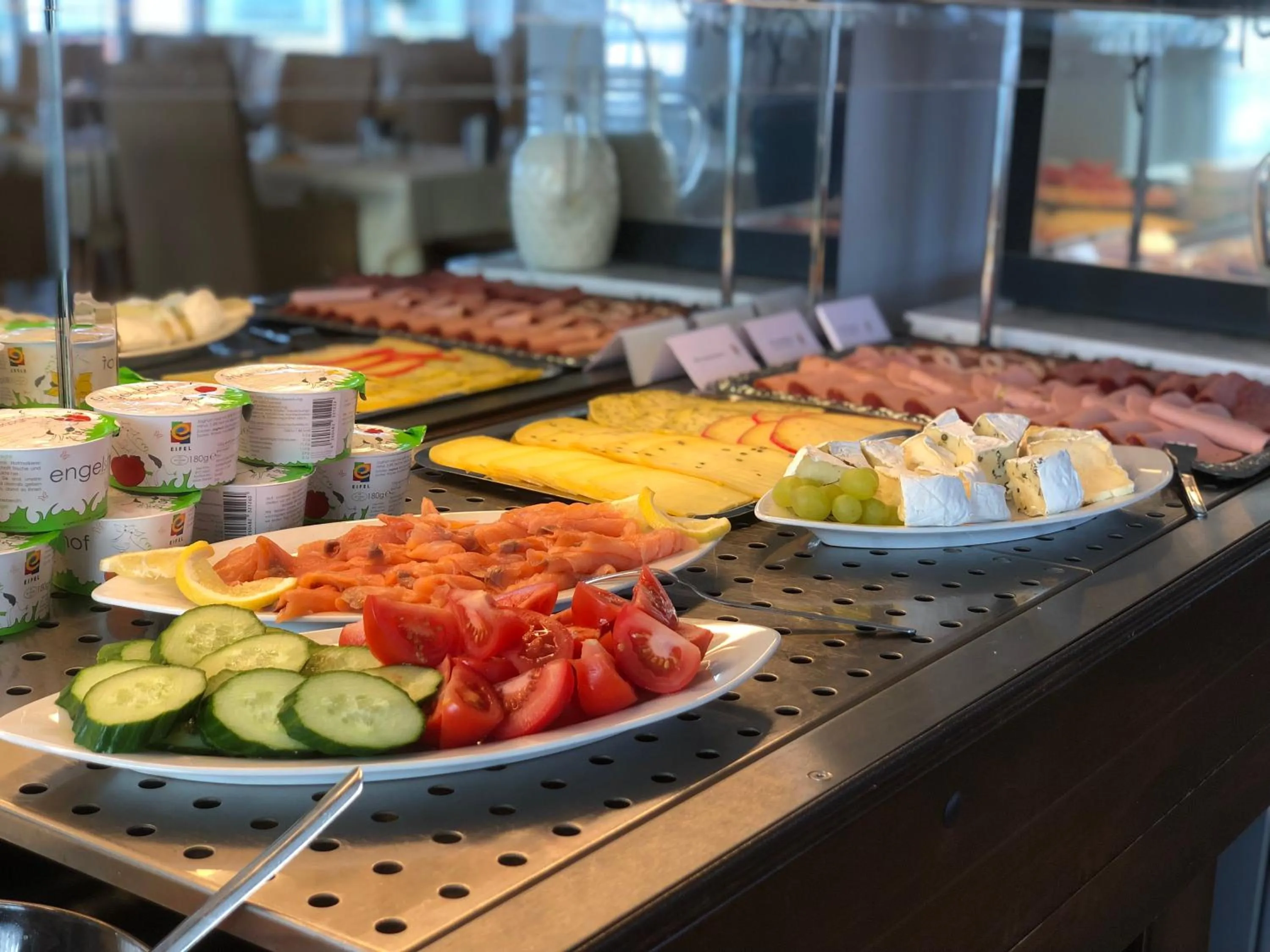 Breakfast in Hotel Löwenstein