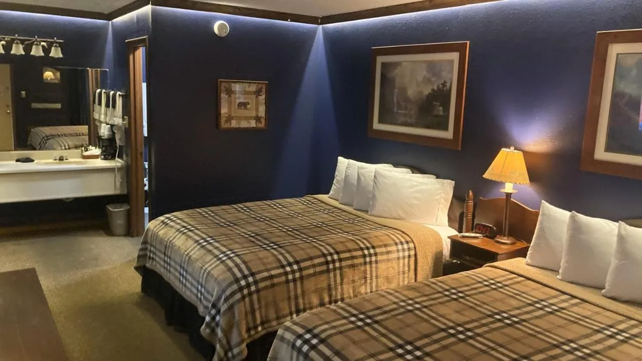 Bed in Country Mountain Inn