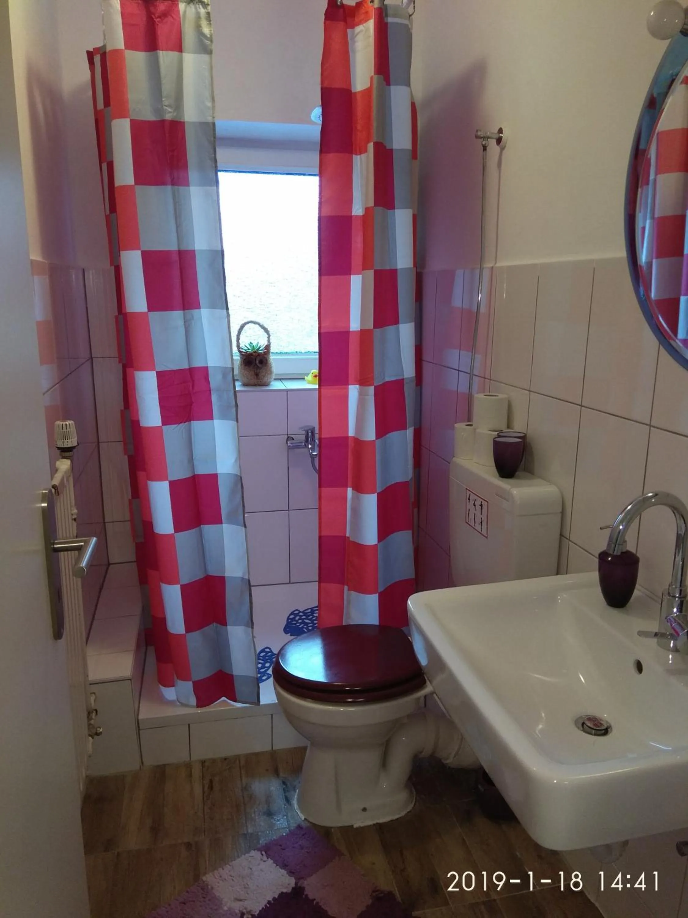 Shower in The Old Doctors Office